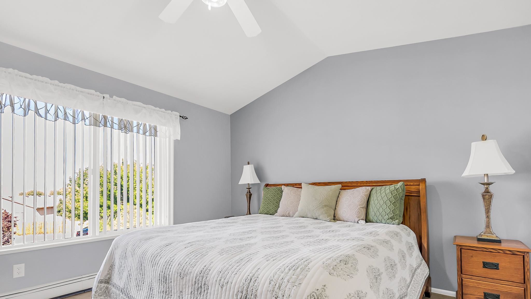 Grand Junction, Colorado, 81507, United States, 3 Bedrooms Bedrooms, ,3 BathroomsBathrooms,Residential,For Sale,1954726