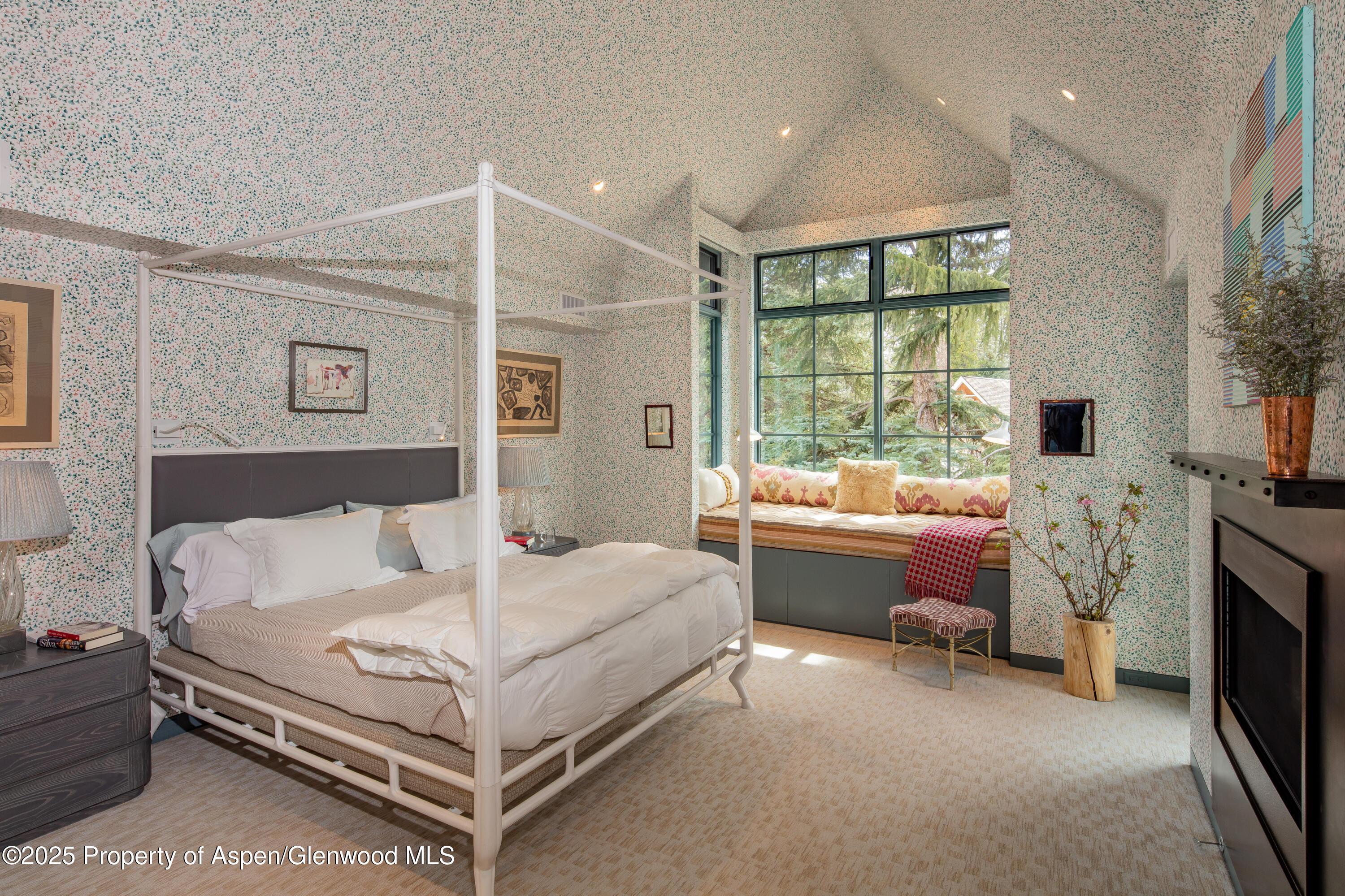 Aspen, Colorado, 81611, United States, 7 Bedrooms Bedrooms, ,7 BathroomsBathrooms,Residential,For Sale,1849969
