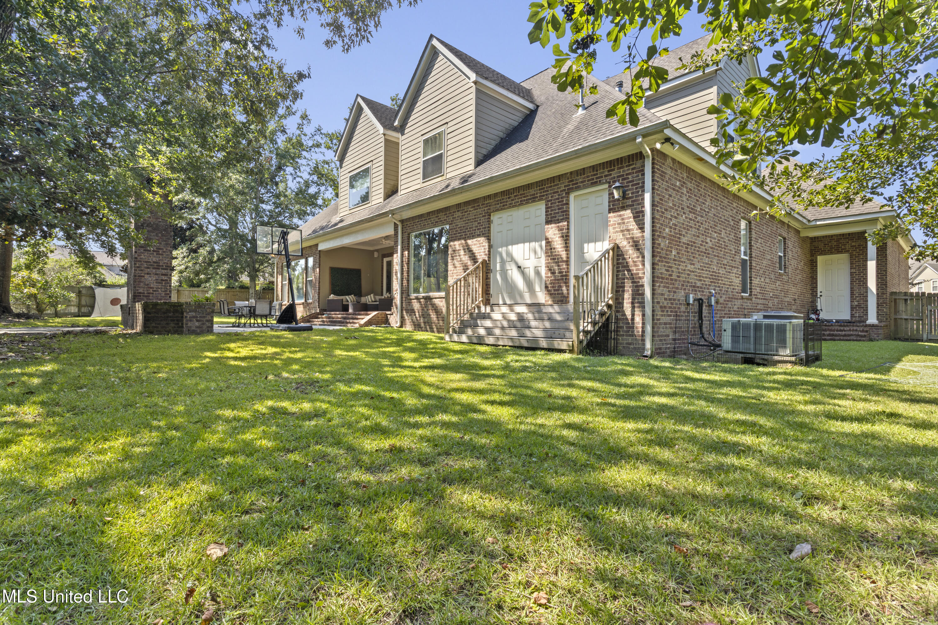 Biloxi, Mississippi, 39531, United States, 4 Bedrooms Bedrooms, ,3 BathroomsBathrooms,Residential,For Sale,1941819