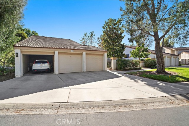 Laguna Woods, California, 92637, United States, 2 Bedrooms Bedrooms, ,2 BathroomsBathrooms,Residential,For Sale,2033232