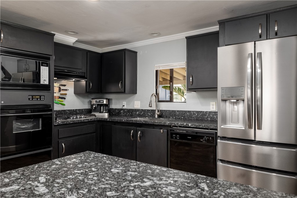 Carlsbad, California, 92011, United States, 2 Bedrooms Bedrooms, ,2 BathroomsBathrooms,Residential,For Sale,2026399