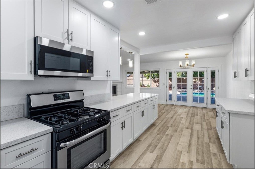 Redlands, California, 92374, United States, 3 Bedrooms Bedrooms, ,2 BathroomsBathrooms,Residential,For Sale,1984483