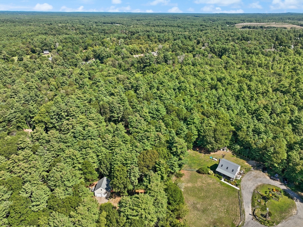 Middleboro, Massachusetts, 02346, United States, 4 Bedrooms Bedrooms, ,2 BathroomsBathrooms,Residential,For Sale,1938573