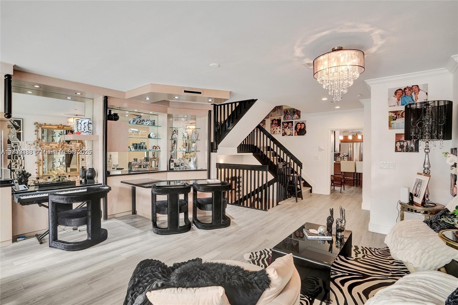 Aventura, Florida, 33180, United States, 4 Bedrooms Bedrooms, ,4 BathroomsBathrooms,Residential,For Sale,1826404