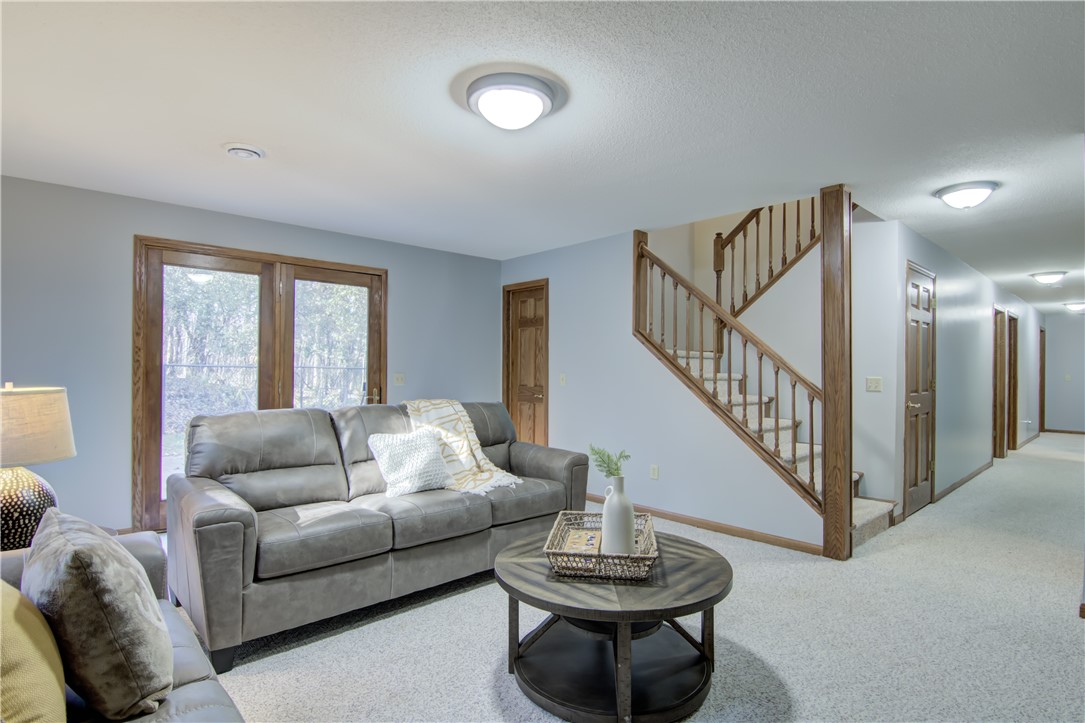 Eau Claire, Wisconsin, 54703, United States, 4 Bedrooms Bedrooms, ,3 BathroomsBathrooms,Residential,For Sale,1992439