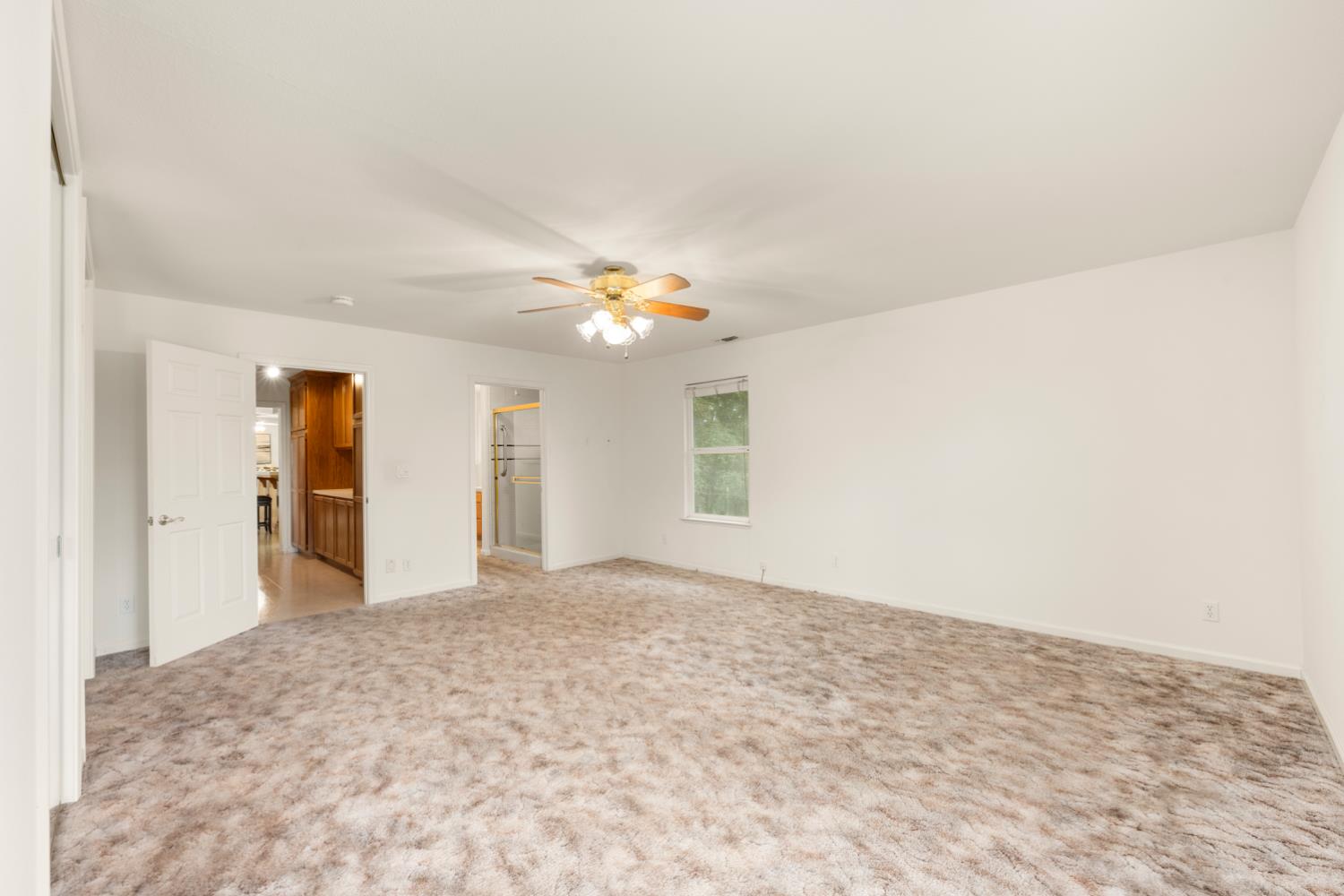 Shingle Springs, California, 95682, United States, 3 Bedrooms Bedrooms, ,3 BathroomsBathrooms,Residential,For Sale,1997420