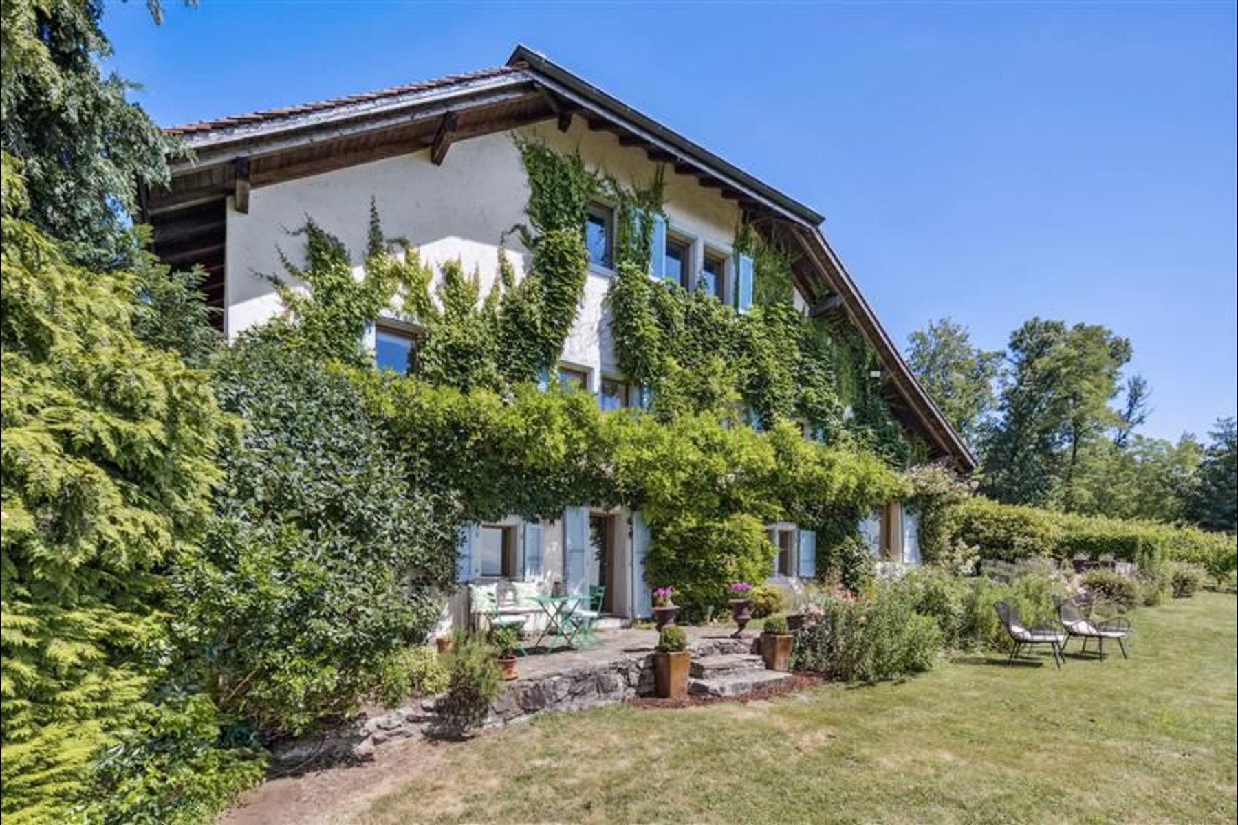  In the heart of the vineyards, an exceptional winegrower