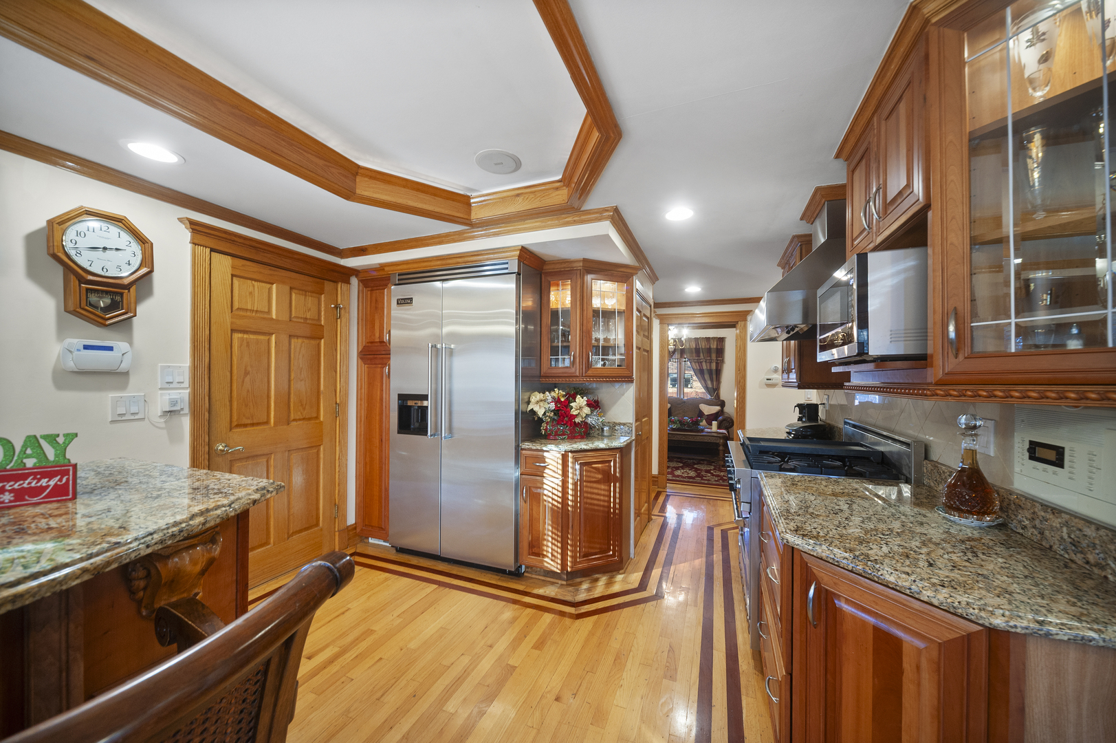 Libertyville, Illinois, 60048, United States, 4 Bedrooms Bedrooms, ,4 BathroomsBathrooms,Residential,For Sale,2003130