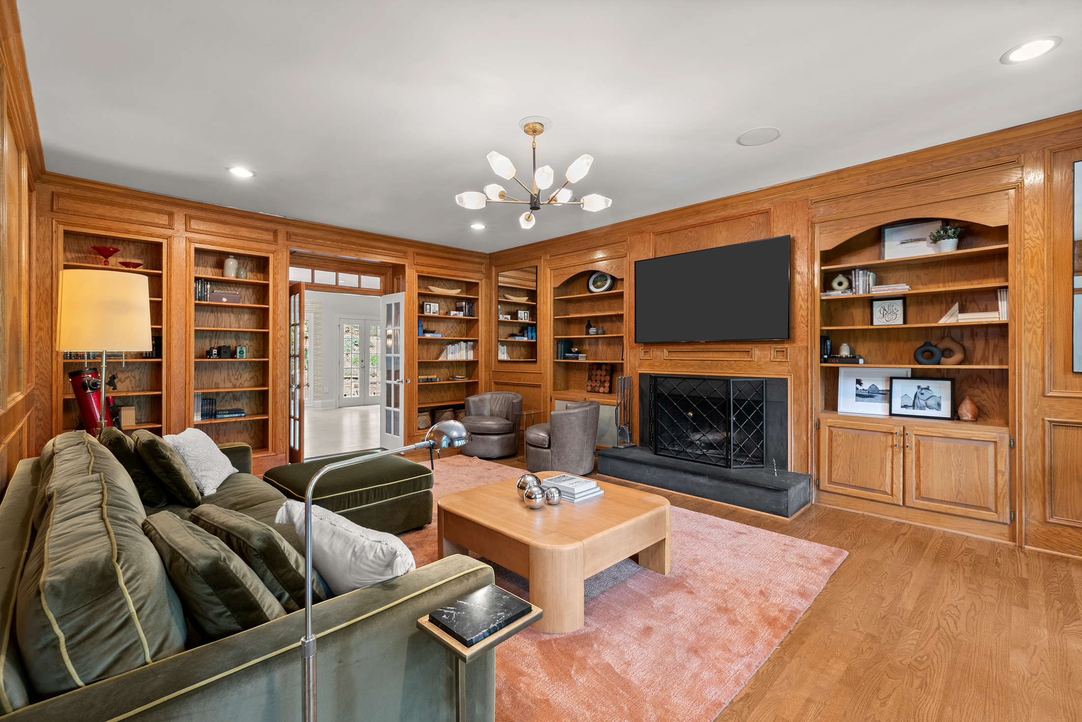  Move-in Ready Stunner in Highly Coveted Swim/Tennis Spalding Lake - 物件實景