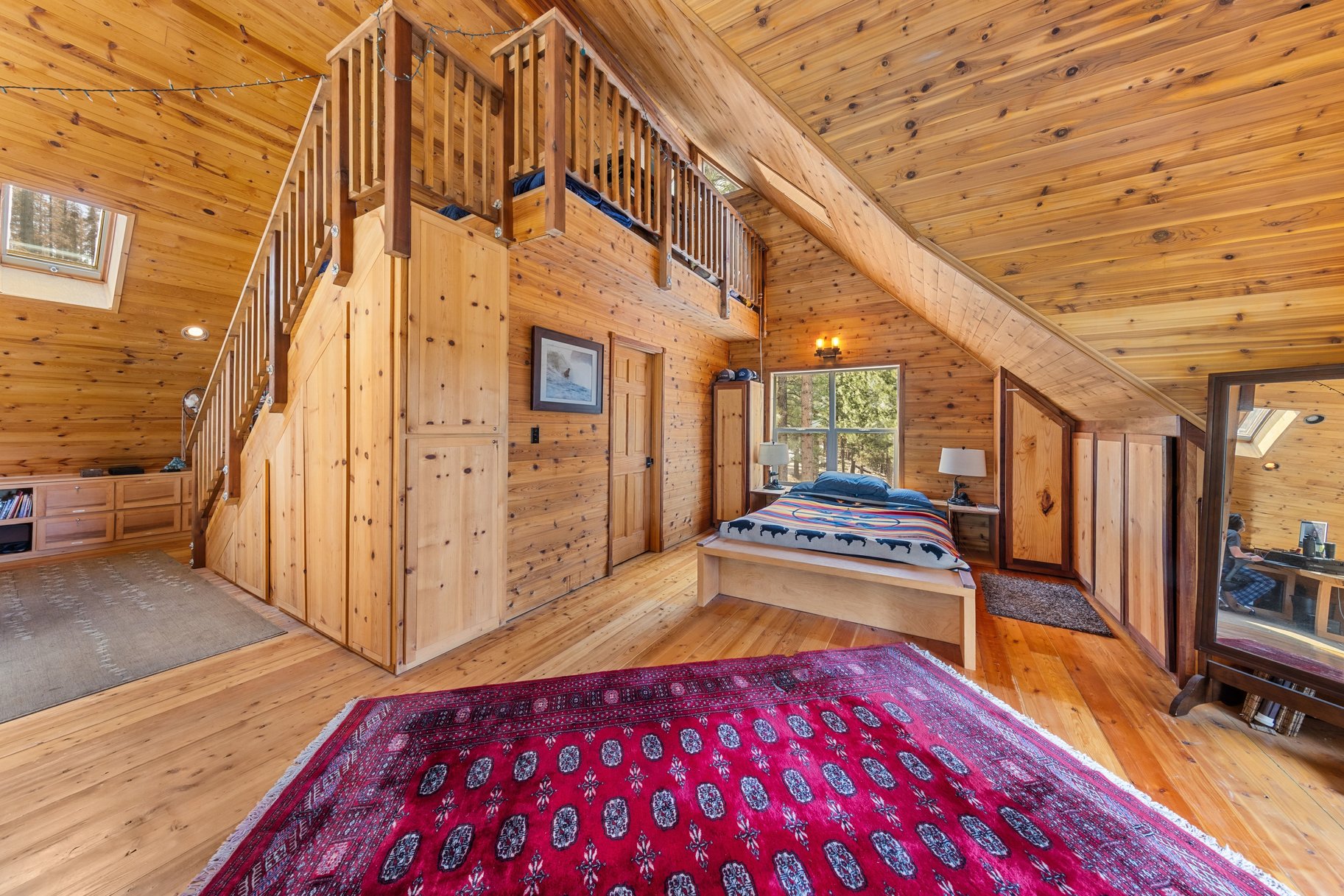  Sierra Sanctuary Lodge on 40 Acres - 物件實景