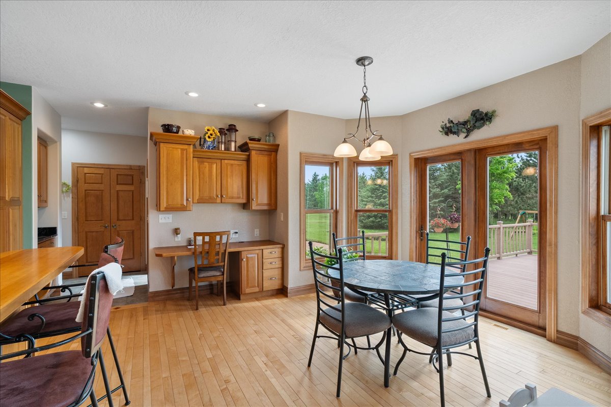 Medford, Wisconsin, 54451, United States, 4 Bedrooms Bedrooms, ,5 BathroomsBathrooms,Residential,For Sale,1881701