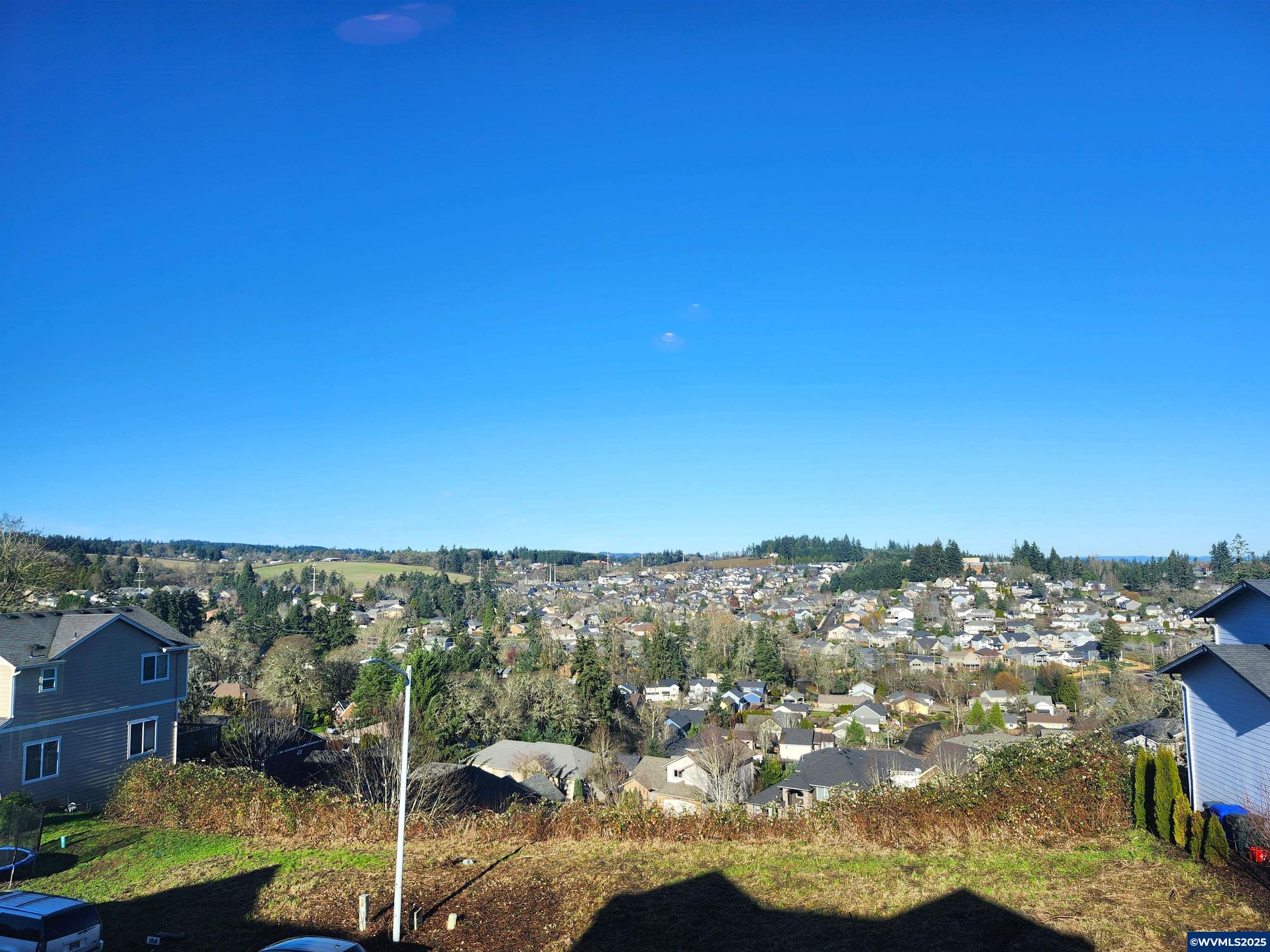 Salem, Oregon, 97304, United States, 4 Bedrooms Bedrooms, ,3 BathroomsBathrooms,Residential,For Sale,1840463