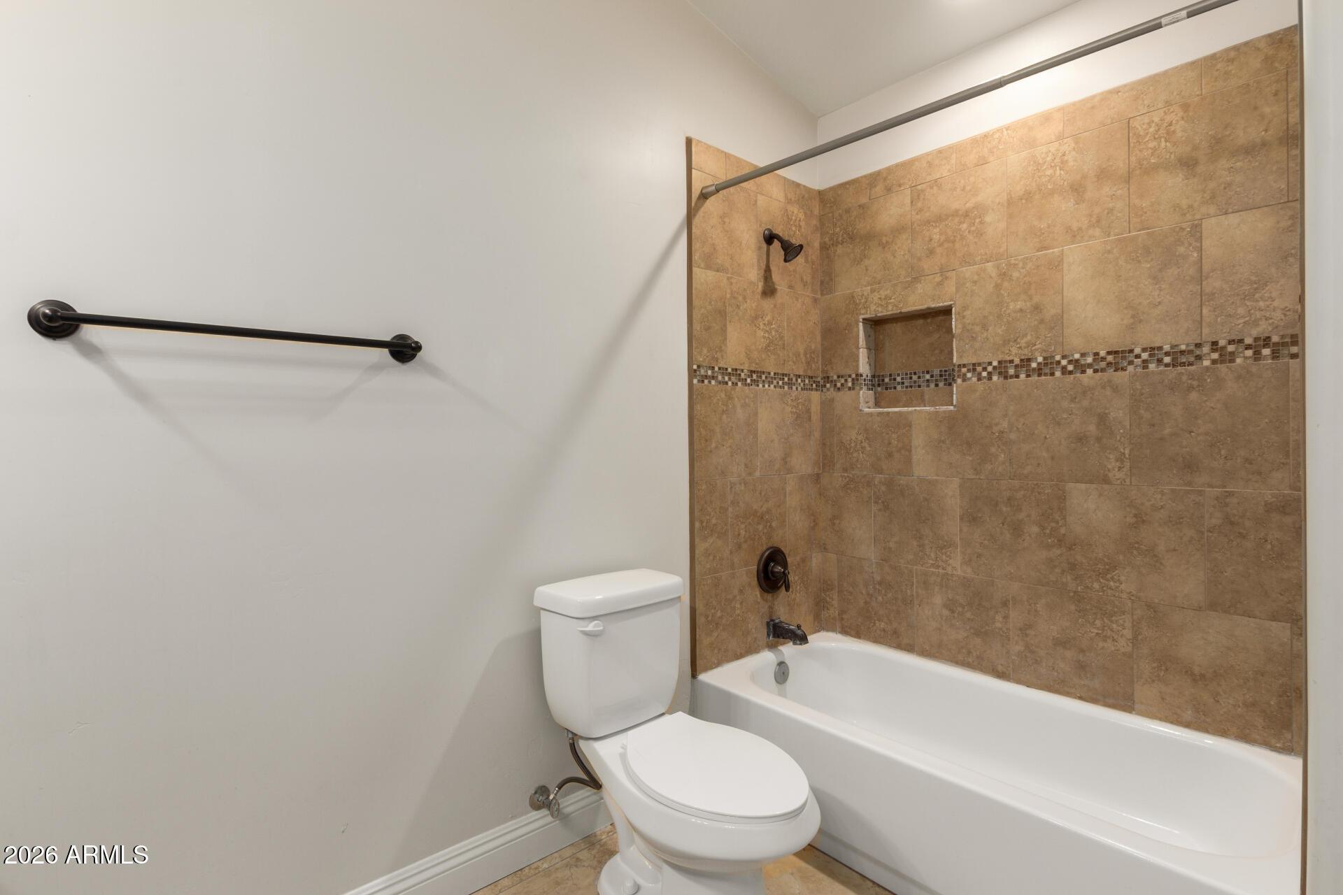 Glendale, Arizona, 85306, United States, 4 Bedrooms Bedrooms, ,4 BathroomsBathrooms,Residential,For Sale,2008151