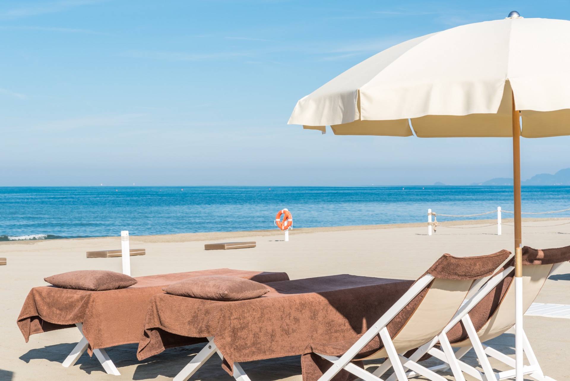 Forte dei Marmi, Lucca, 55042, IT, 6 Bedrooms Bedrooms, ,5 BathroomsBathrooms,Residential,For Sale,1776851