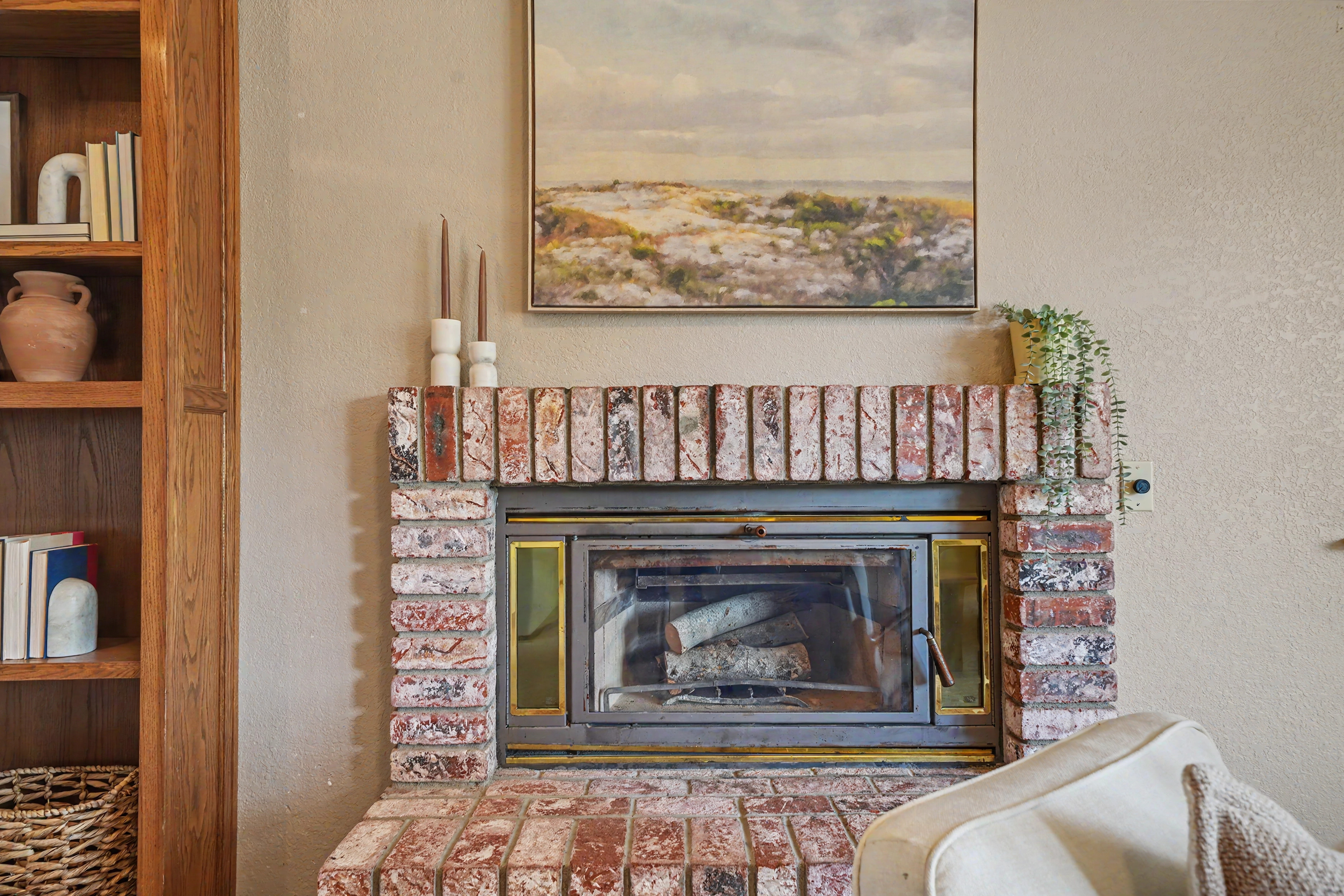  Spacious Sutter Creek Home with Hillside Views and Endless Potential - 物件實景