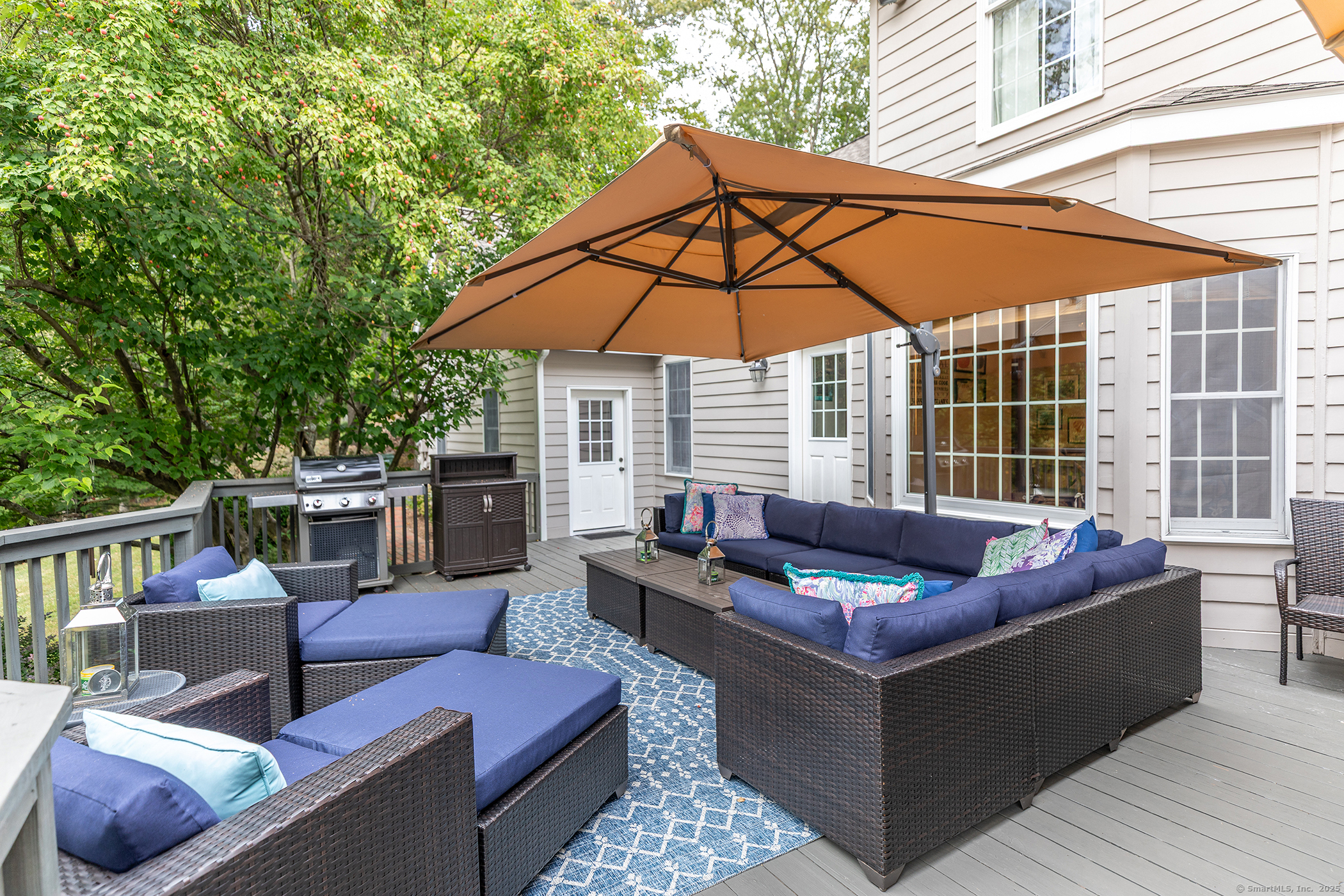 New Fairfield, Connecticut, 06812, United States, 4 Bedrooms Bedrooms, ,6 BathroomsBathrooms,Residential,For Sale,1949816