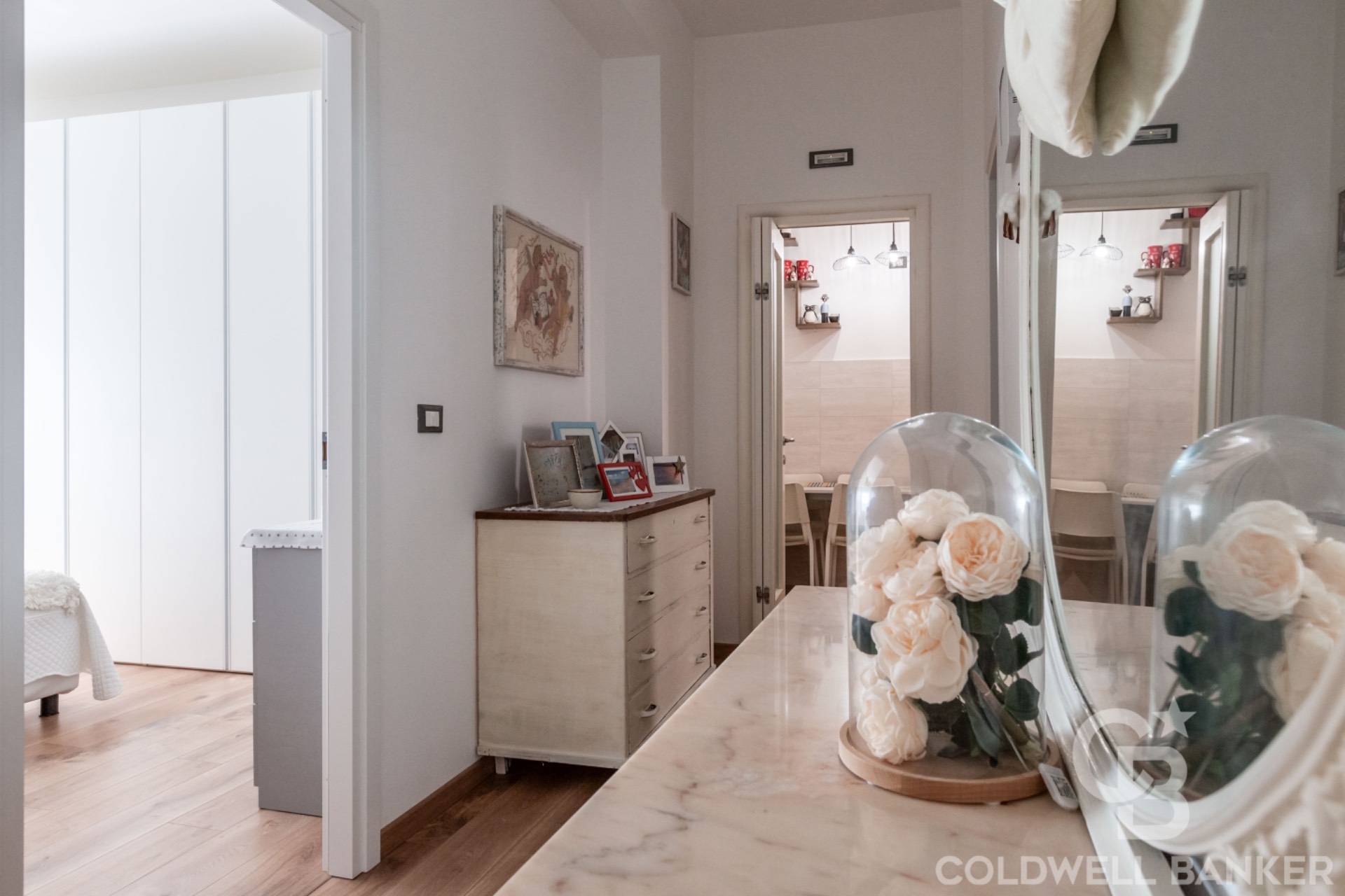 Roma, Roma, 00100, IT, 2 Bedrooms Bedrooms, ,1 BathroomBathrooms,Residential,For Sale,1940335