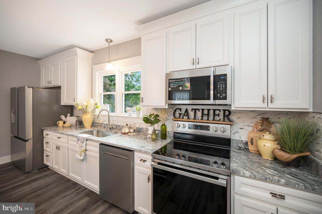 Fredericksburg, Virginia, 22401, United States, 4 Bedrooms Bedrooms, ,3 BathroomsBathrooms,Residential,For Sale,1916037
