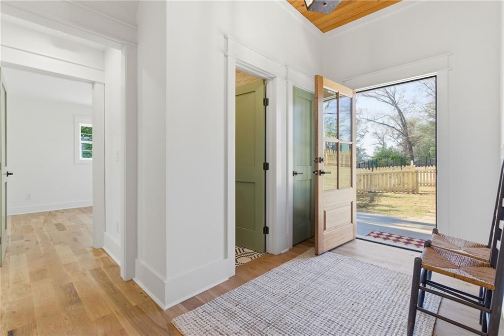 Marietta, Georgia, 30060, United States, 5 Bedrooms Bedrooms, ,4 BathroomsBathrooms,Residential,For Sale,2001529