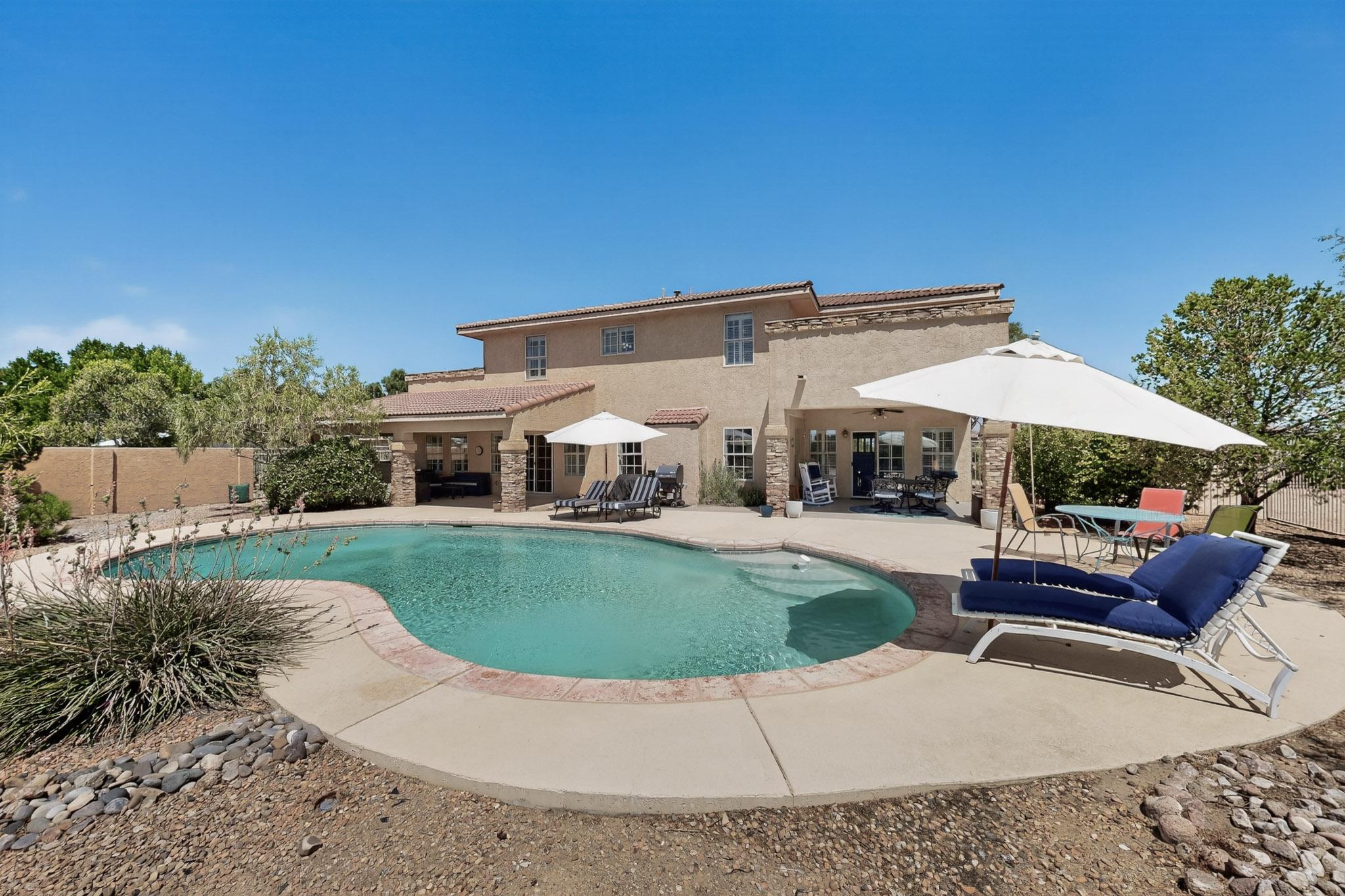 Albuquerque, New Mexico, 87122, United States, 4 Bedrooms Bedrooms, ,3 BathroomsBathrooms,Residential,For Sale,1914202