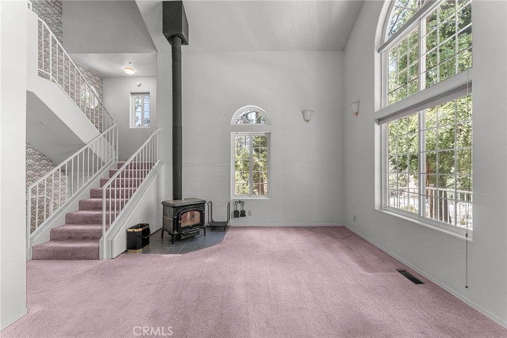 Forest Falls, California, 92339, United States, 2 Bedrooms Bedrooms, ,3 BathroomsBathrooms,Residential,For Sale,1928200