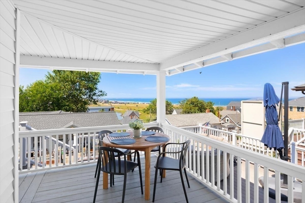 Hull, Massachusetts, 02045, United States, 4 Bedrooms Bedrooms, ,1 BathroomBathrooms,Residential,For Sale,1919766