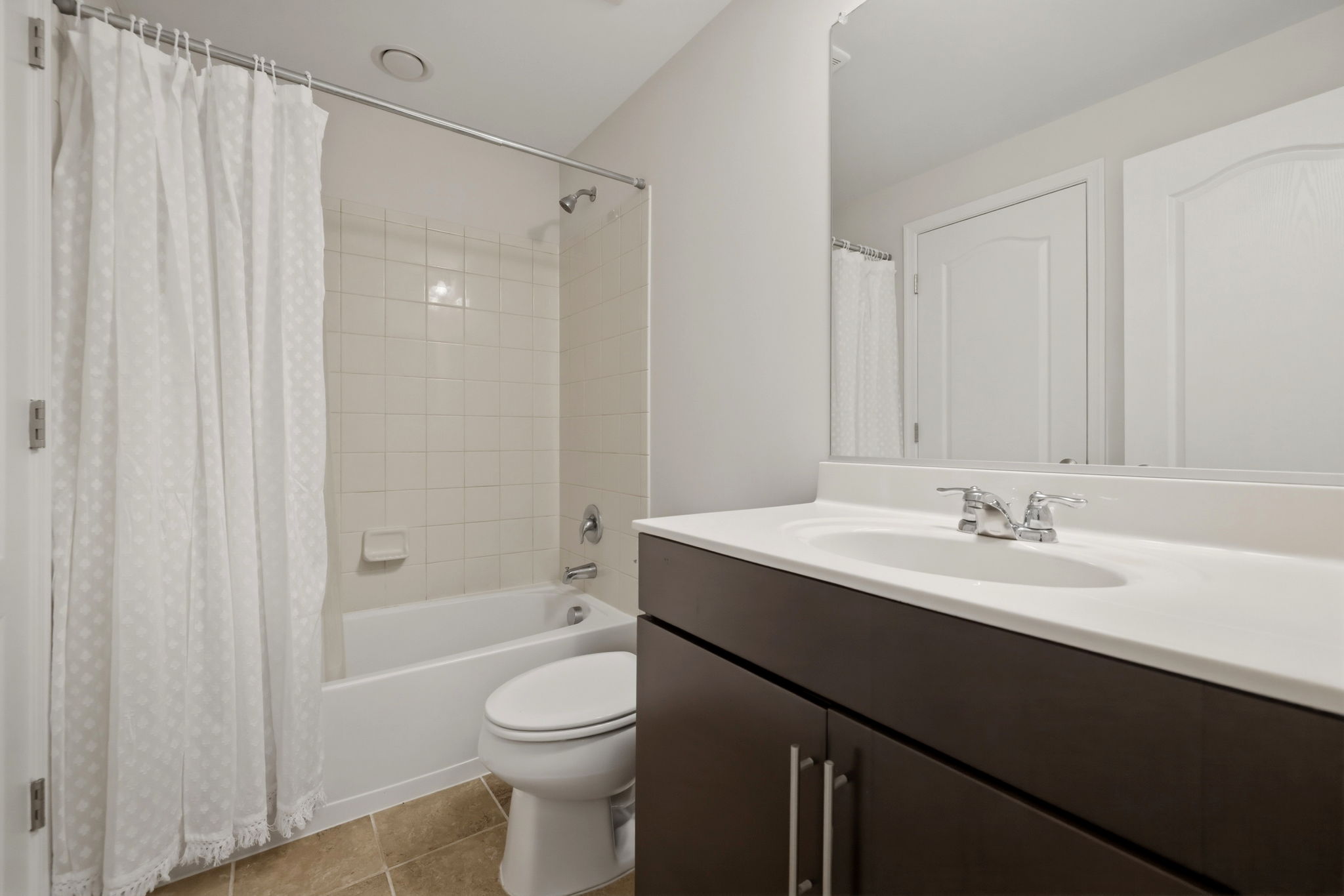  13506 Eagles Rest Drive, Leesburg, VA 20176 - 物件實景