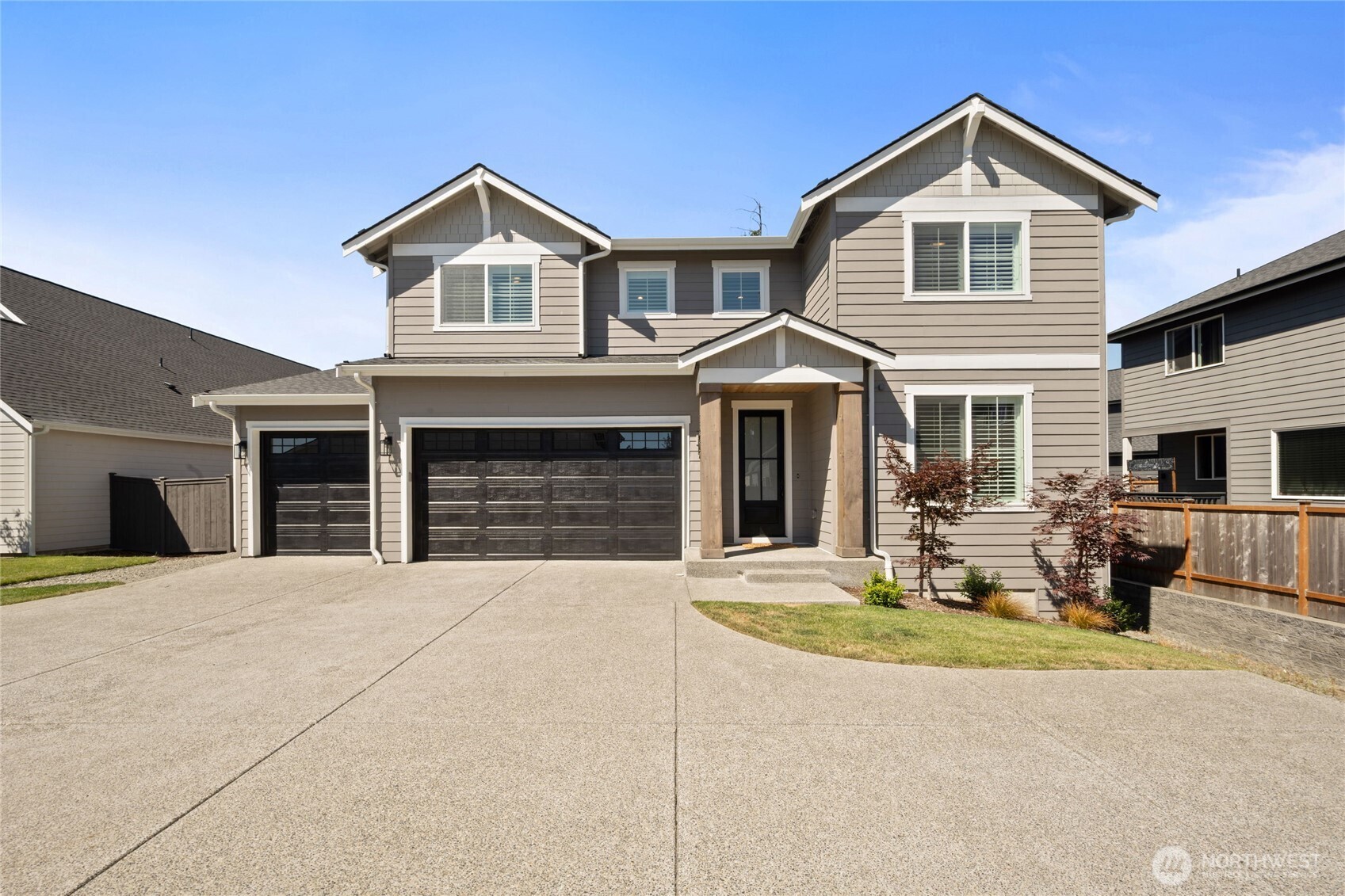 Puyallup, Washington, 98373, United States, 5 Bedrooms Bedrooms, ,2 BathroomsBathrooms,Residential,For Sale,1901198