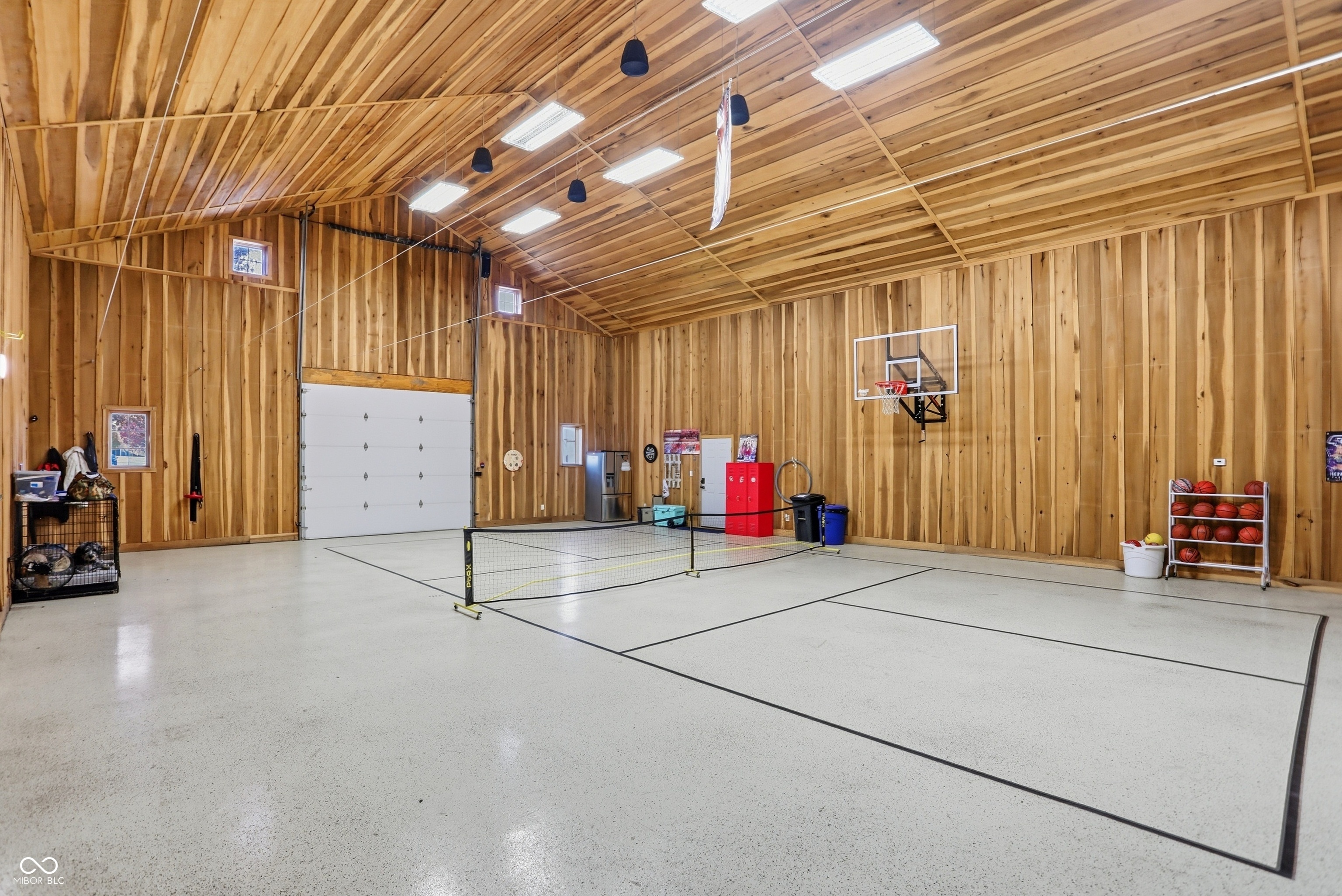 Bargersville, Indiana, 46106, United States, 5 Bedrooms Bedrooms, ,6 BathroomsBathrooms,Residential,For Sale,1992401