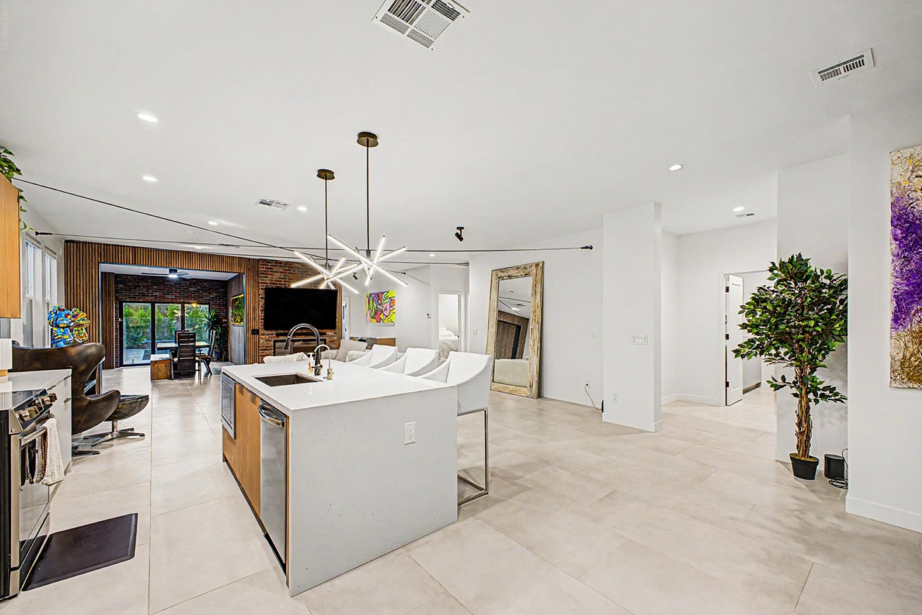  2336 N 28th Place¦Phoenix, AZ - 物件實景