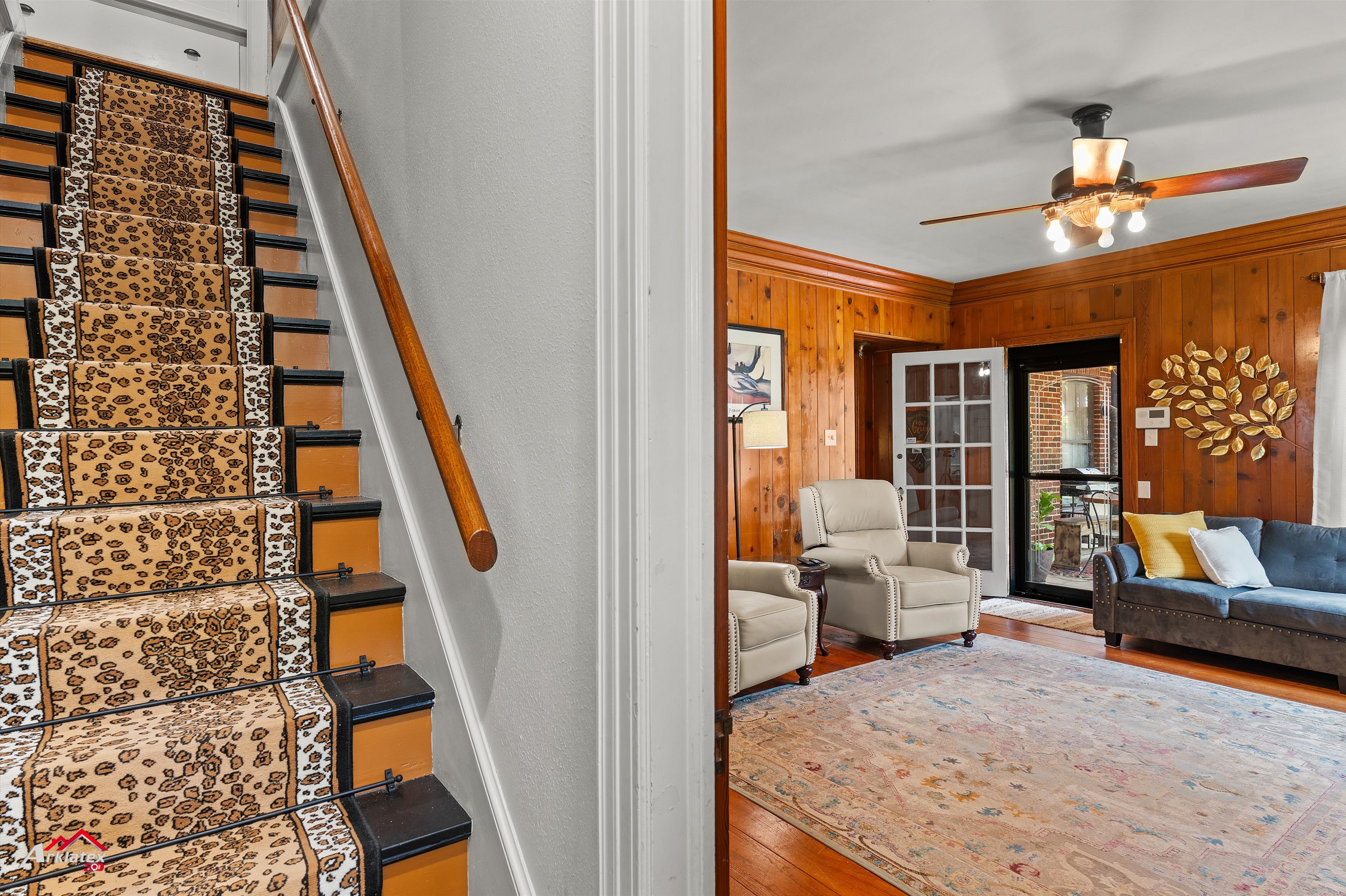 Henderson, Texas, 75654, United States, 3 Bedrooms Bedrooms, ,5 BathroomsBathrooms,Residential,For Sale,1930461