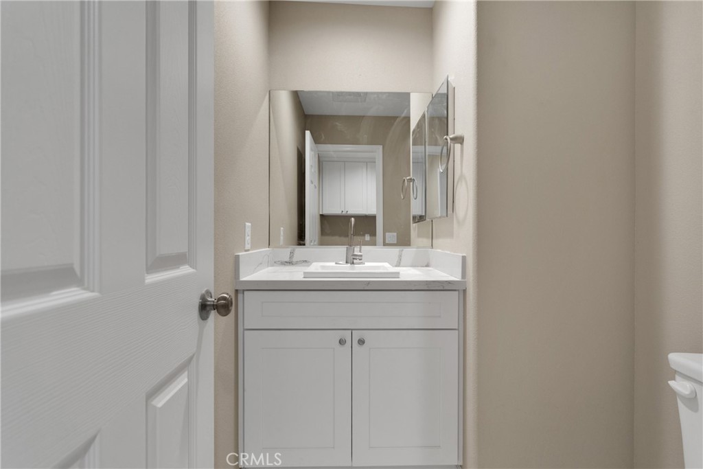 Apple Valley, California, 92307, United States, 4 Bedrooms Bedrooms, ,3 BathroomsBathrooms,Residential,For Sale,1971232