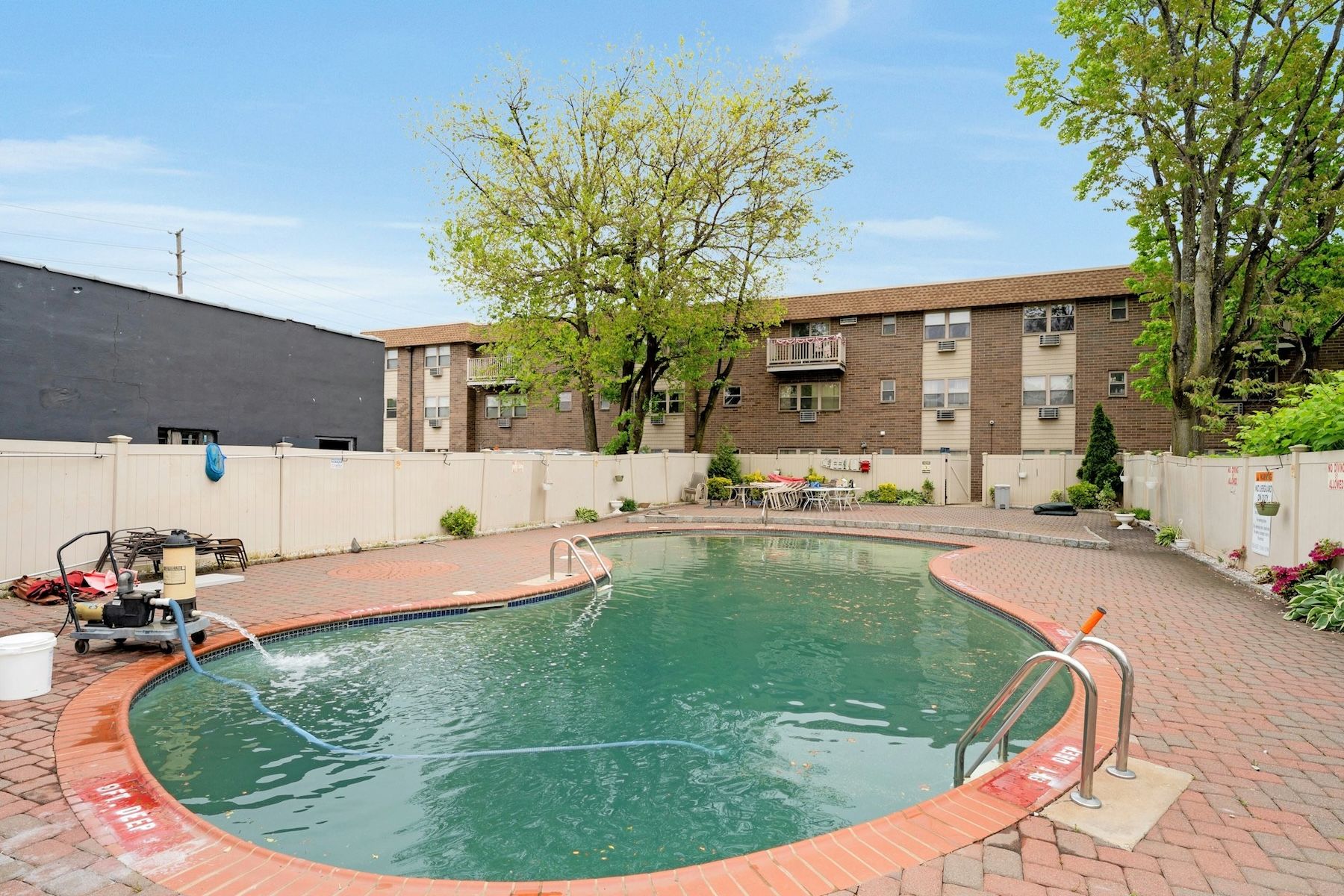  205 Bergen Turnpike, Ridgefield Park, NJ, 07660 - 物件實景