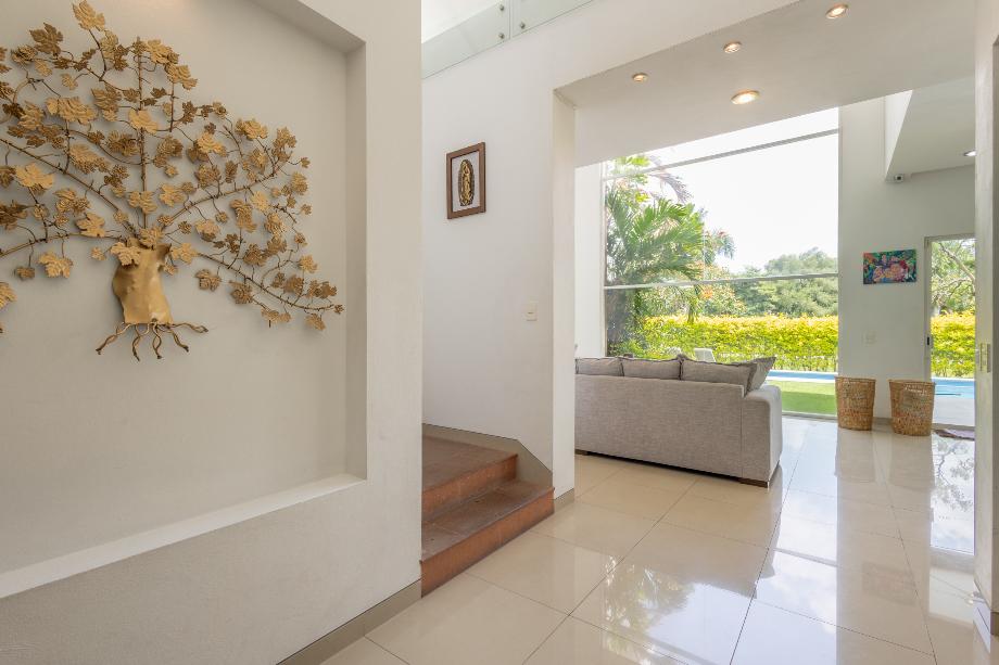 Emiliano Zapata, Morelos, 62765, Mexico, 5 Bedrooms Bedrooms, ,6 BathroomsBathrooms,Residential,For Sale,1965524