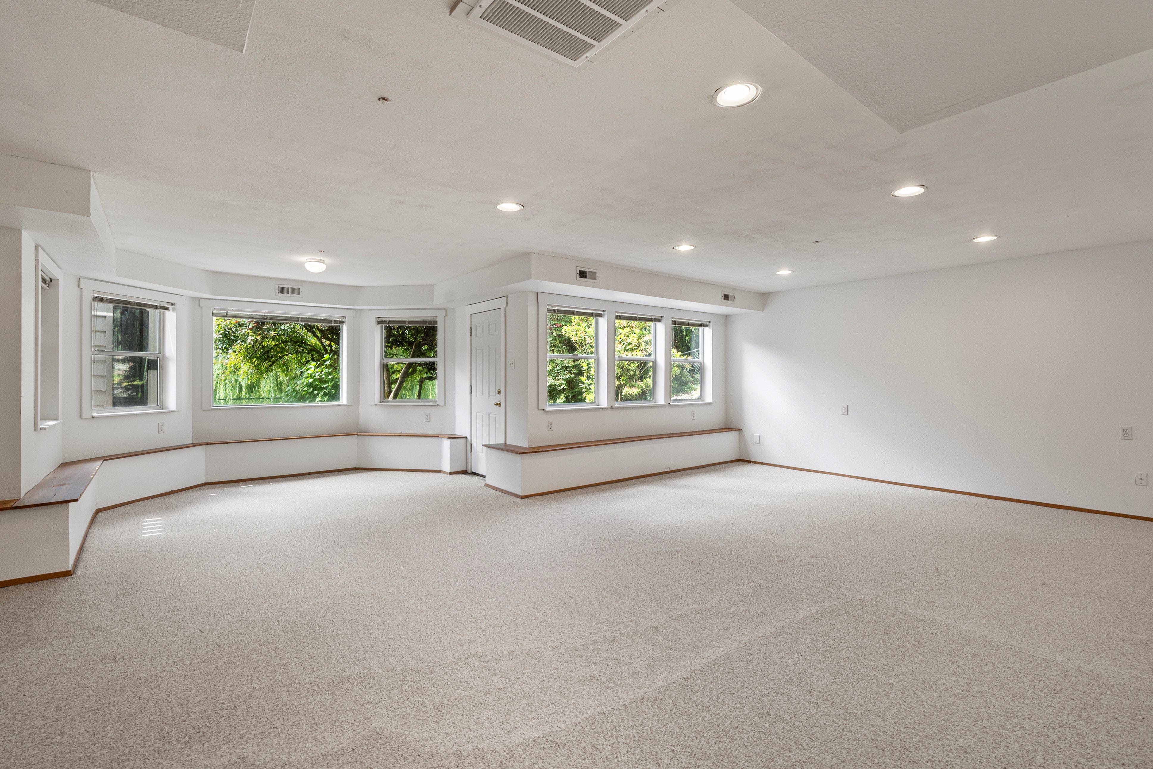  2614 Tacoma Rd E, Puyallup, WA 98371 - 物件實景