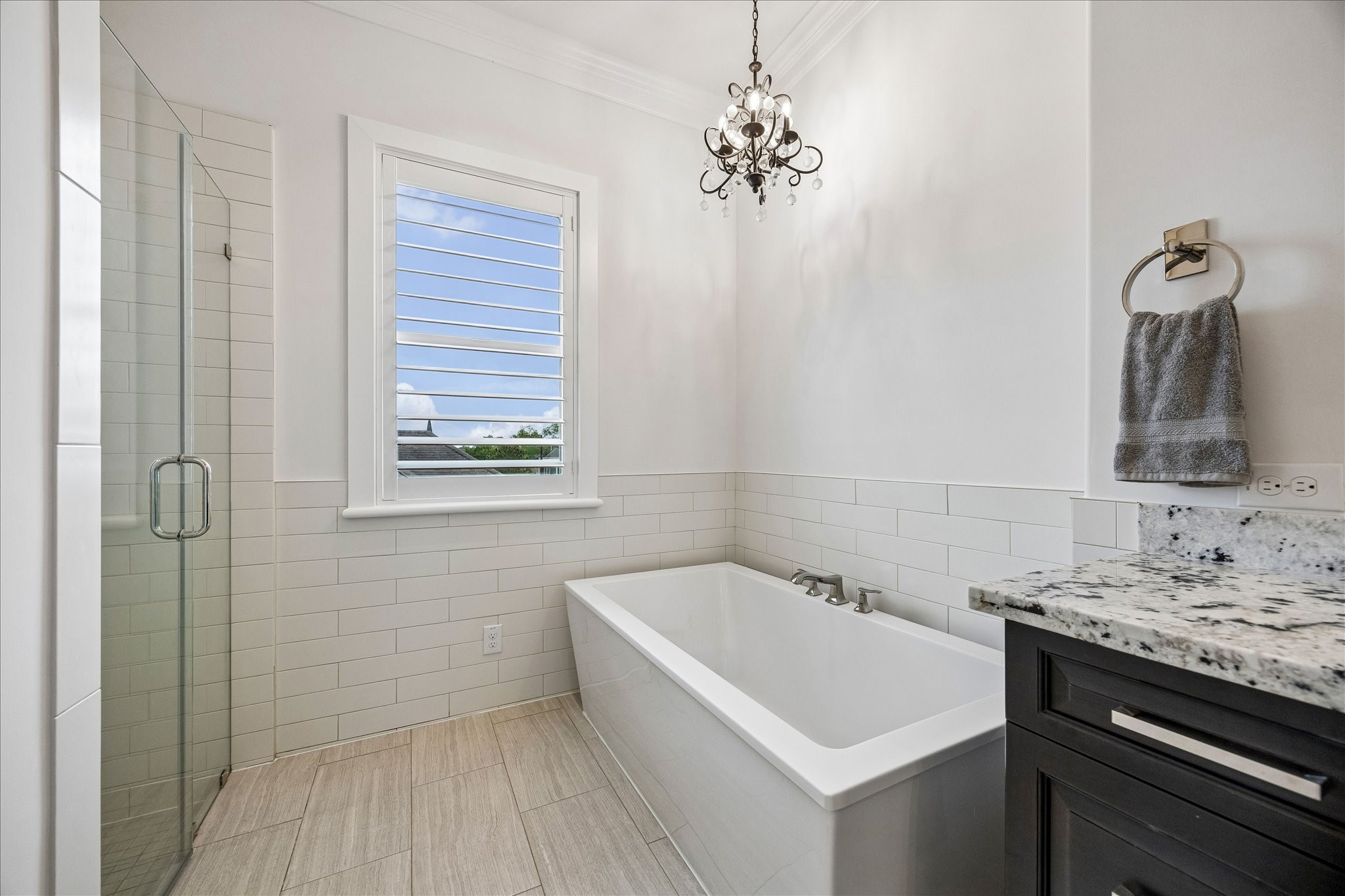  326 W 18th Street - 物件實景