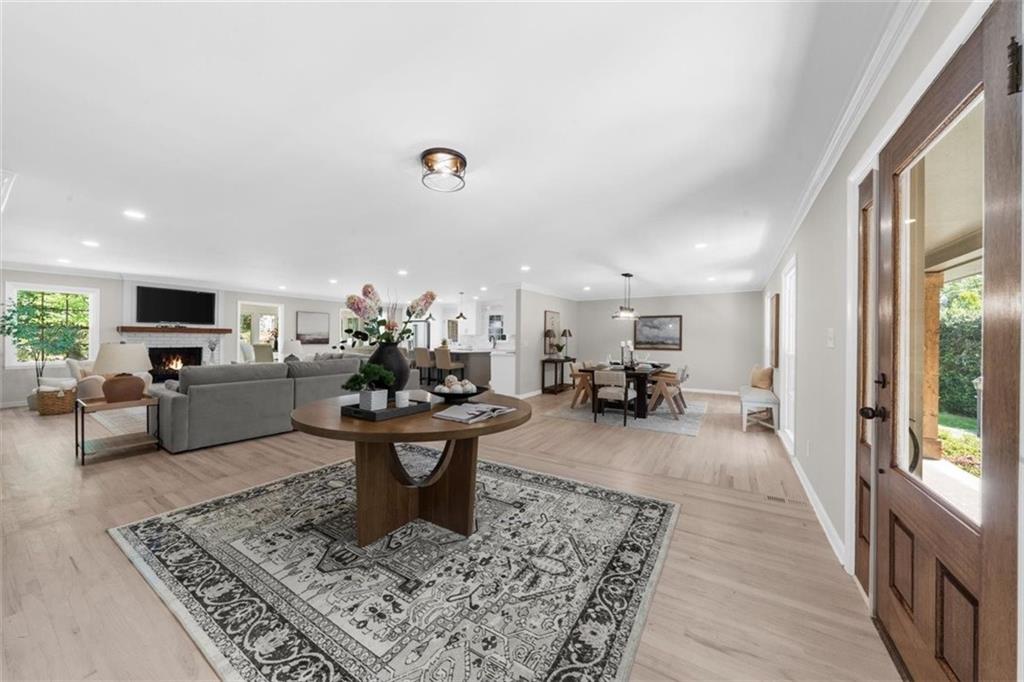 Atlanta, Georgia, 30328, United States, 4 Bedrooms Bedrooms, ,4 BathroomsBathrooms,Residential,For Sale,1917074