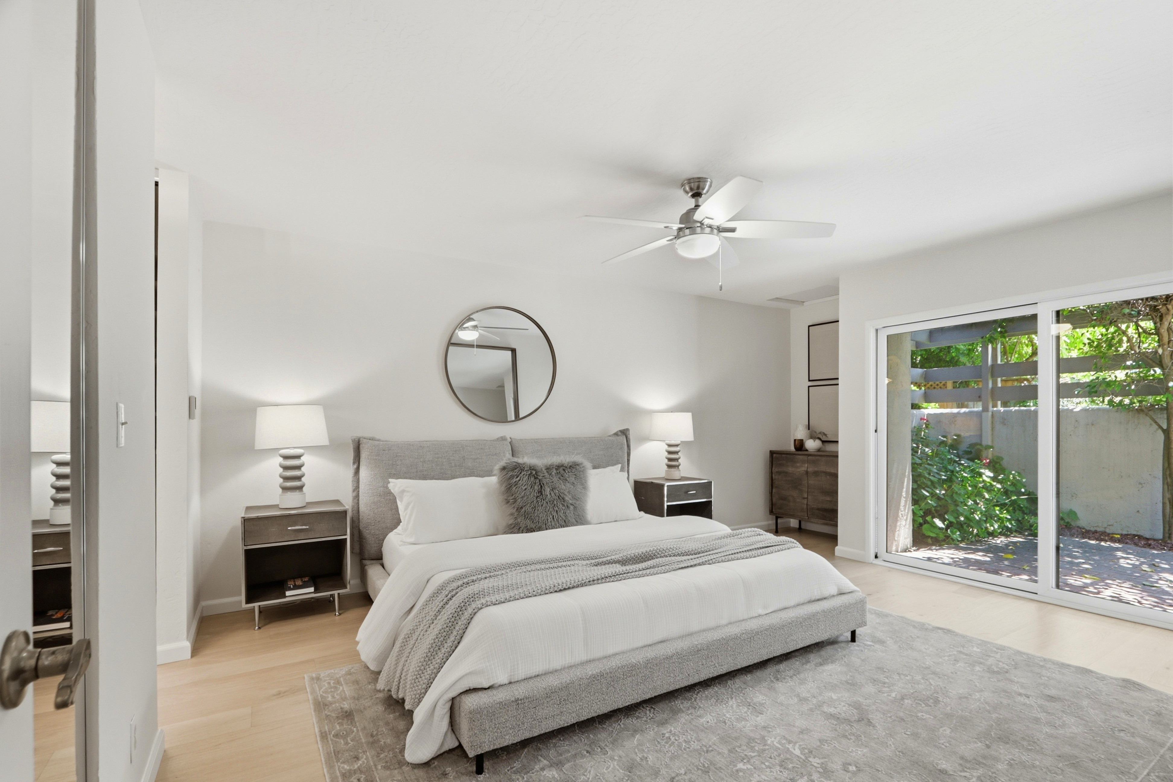  Updated Willow Glen Townhome - 物件實景