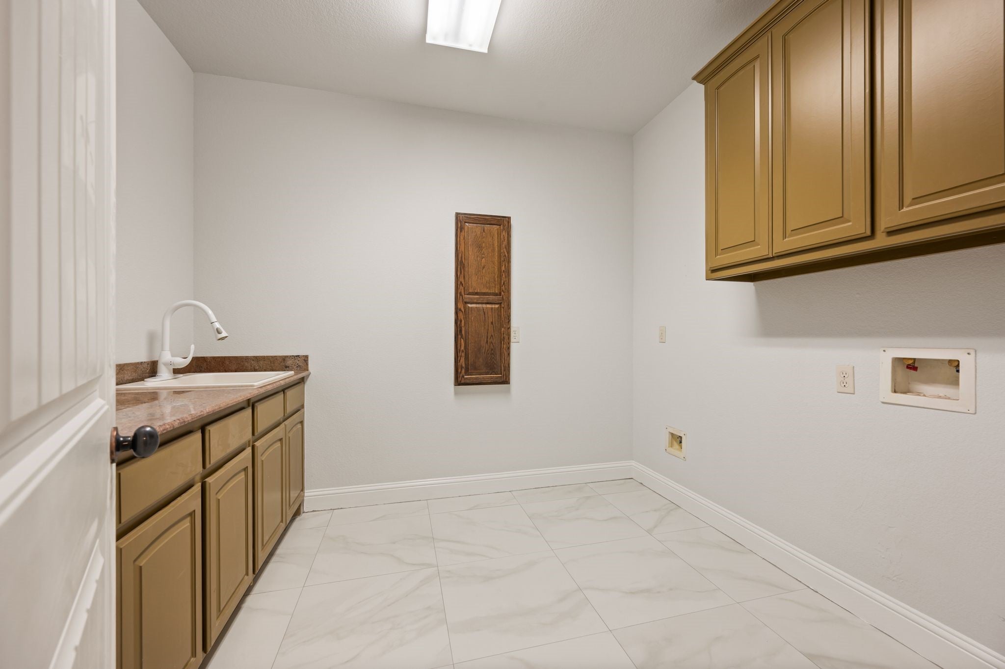 McKinney, Texas, 75071, United States, 3 Bedrooms Bedrooms, ,3 BathroomsBathrooms,Residential,For Sale,1995466