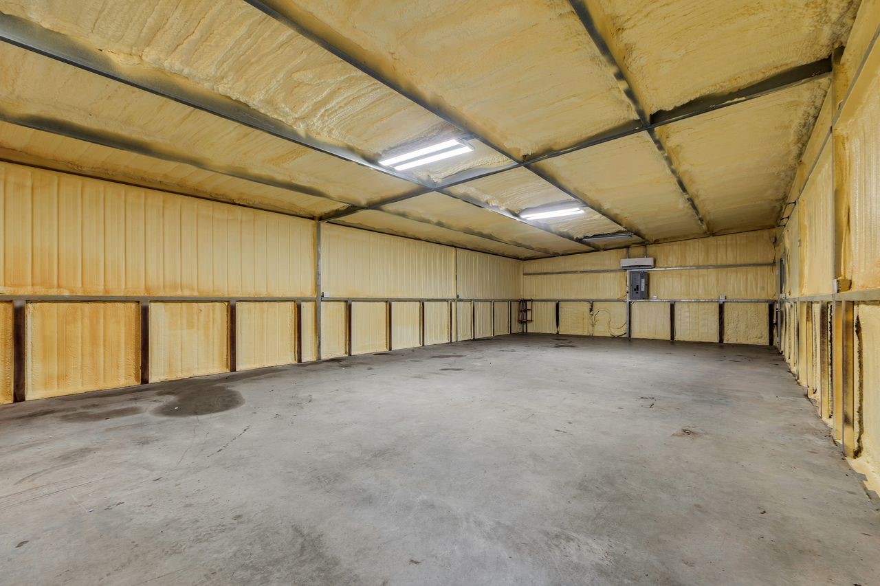 Porter, Tennessee, 77365, United States, 6 Bedrooms Bedrooms, ,4 BathroomsBathrooms,Residential,For Sale,1970156