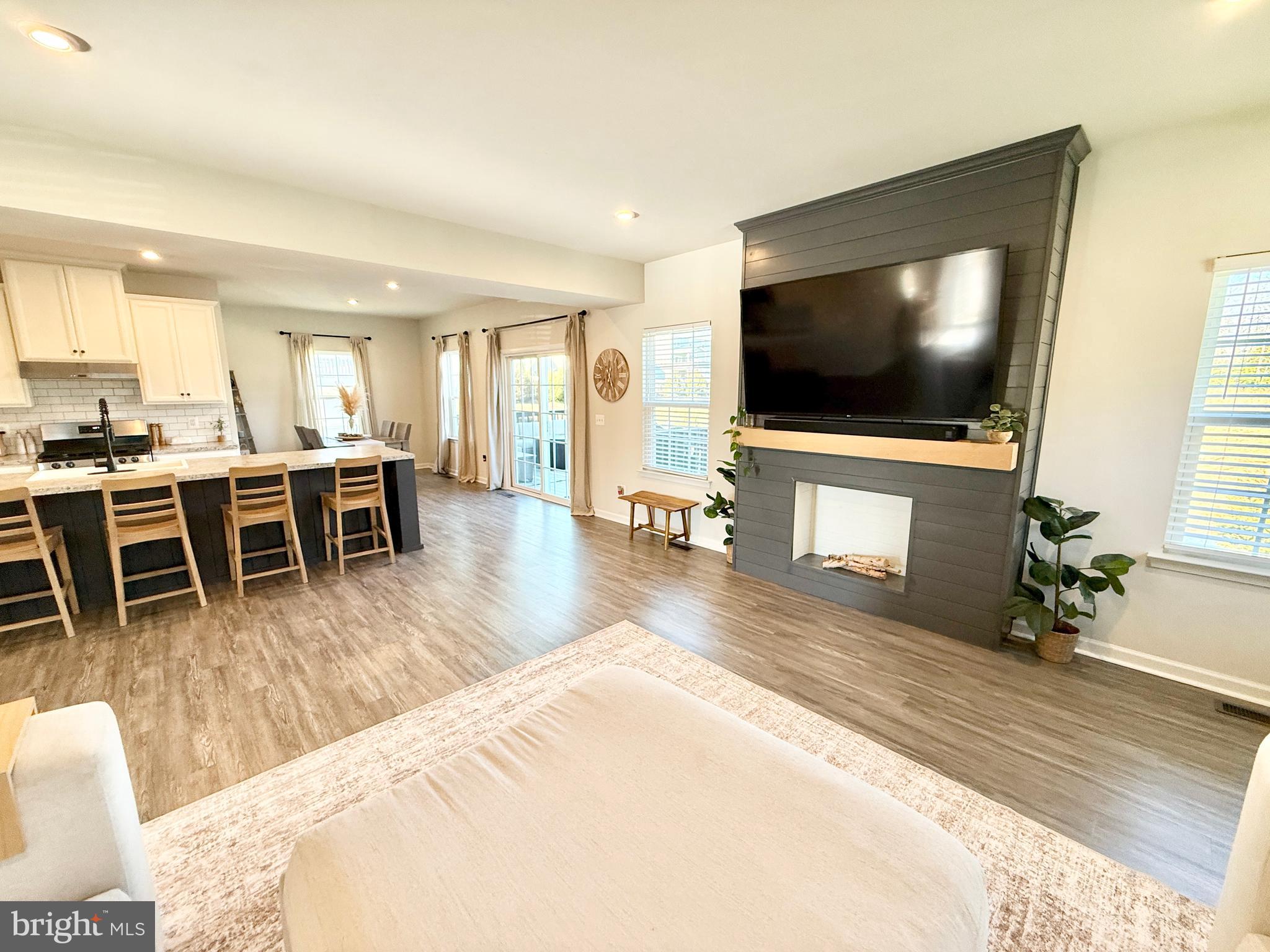 Stafford, Virginia, 22554, United States, 5 Bedrooms Bedrooms, ,4 BathroomsBathrooms,Residential,For Sale,2009953