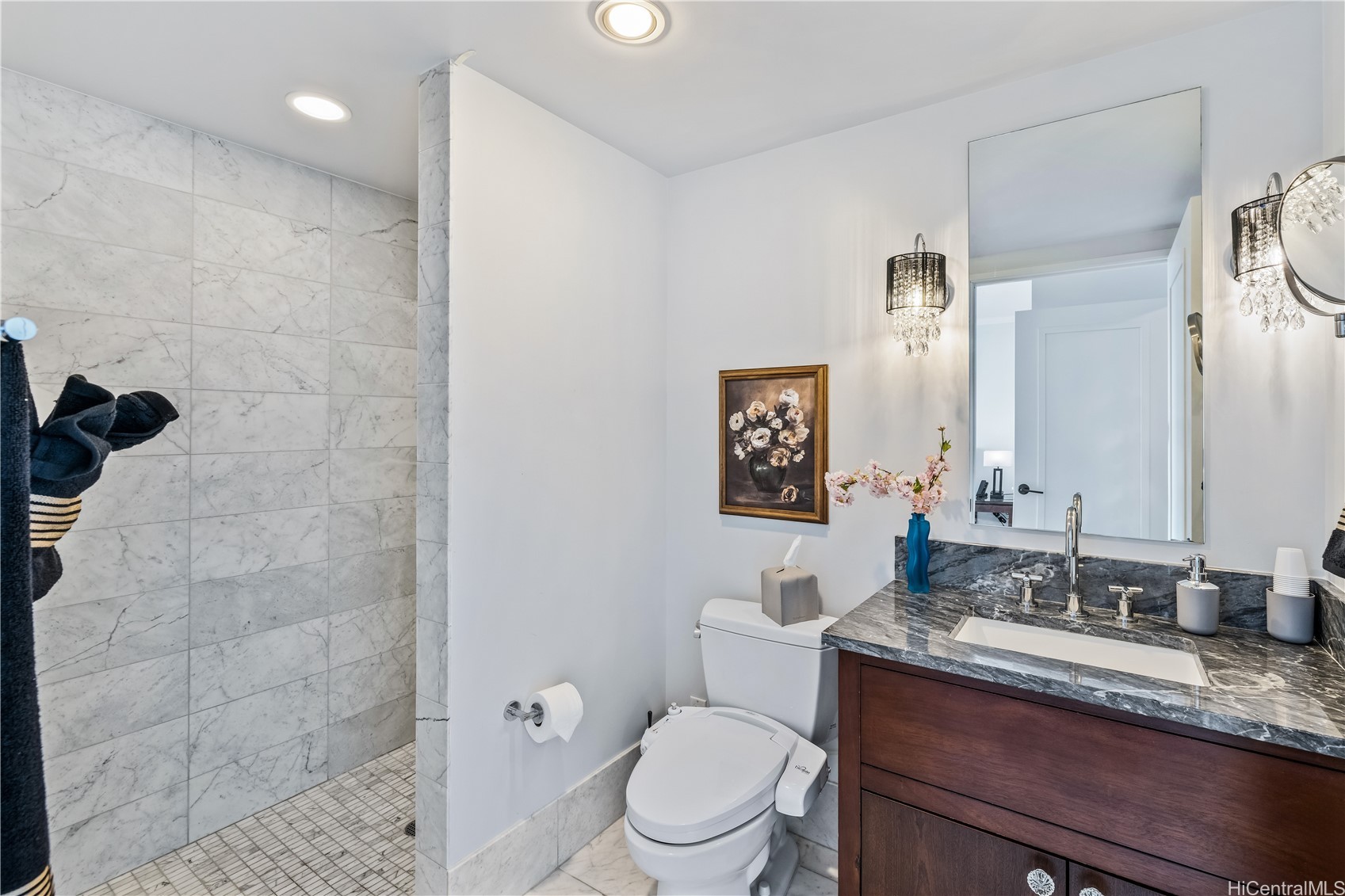 223 Saratoga Road Unit 2710, Honolulu, Hawaii, 96815, United States, 3 Bedrooms Bedrooms, ,4 BathroomsBathrooms,Residential,For Sale,223 Saratoga Road Unit 2710,1672657