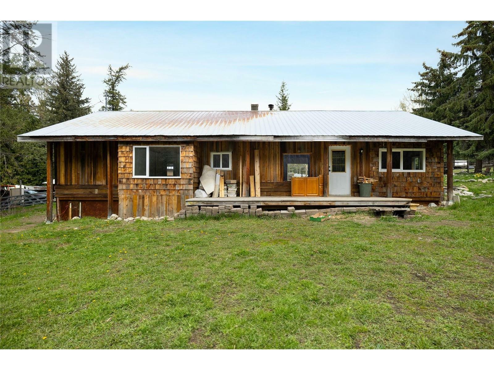 LUMBY, British Columbia, V0E 2G1, CA, 3 Bedrooms Bedrooms, ,2 BathroomsBathrooms,Residential,For Sale,1838285