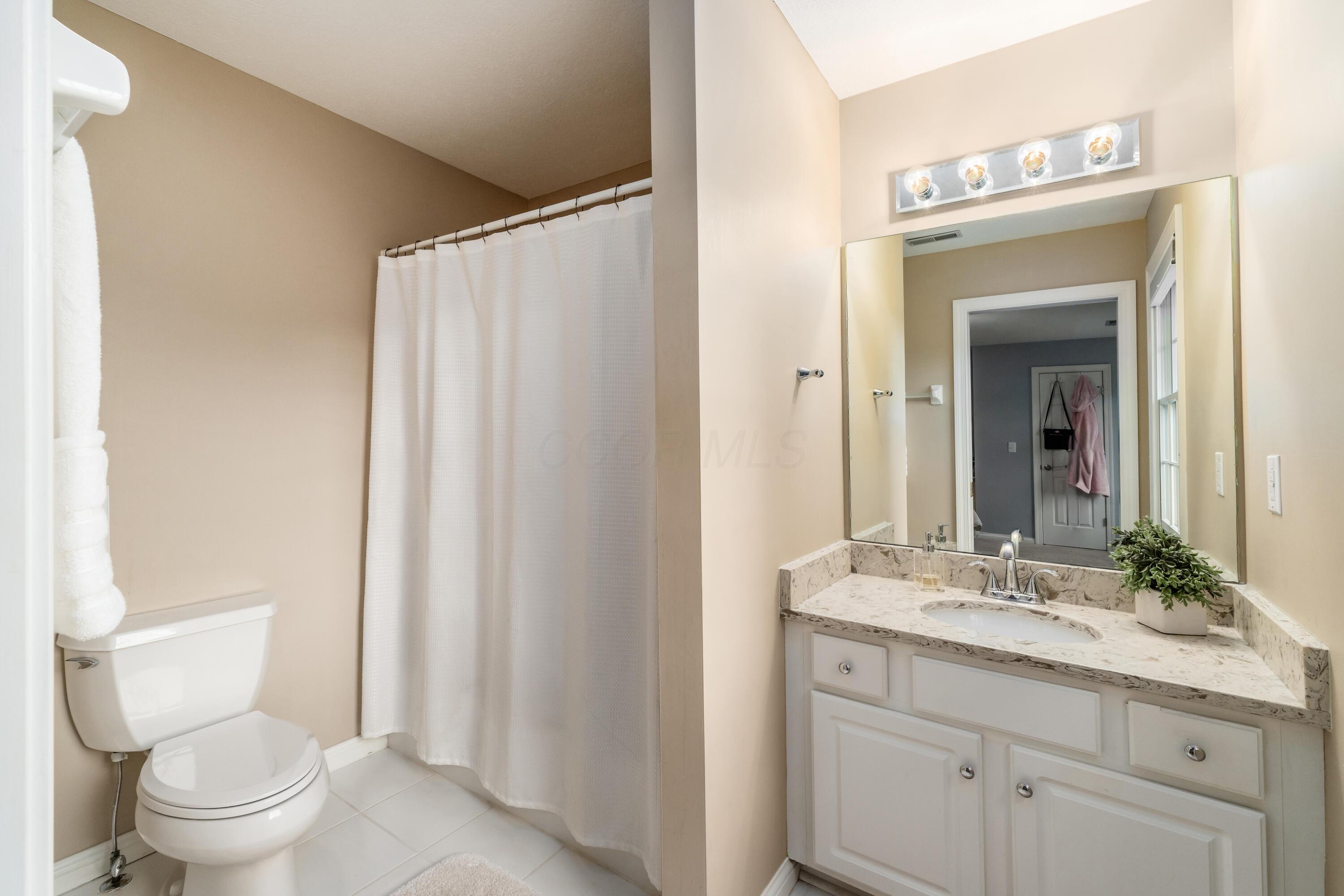 Blacklick, Ohio, 43004, United States, 5 Bedrooms Bedrooms, ,6 BathroomsBathrooms,Residential,For Sale,1895404