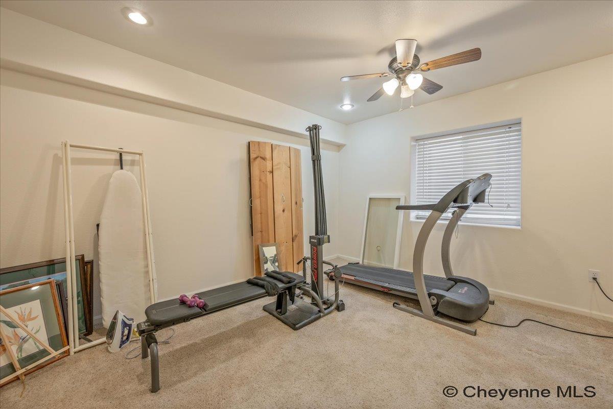 Cheyenne, Wyoming, 82007, United States, 5 Bedrooms Bedrooms, ,3 BathroomsBathrooms,Residential,For Sale,1993548