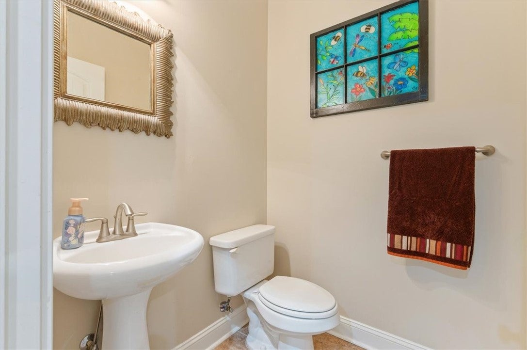 Brunswick, Georgia, 31523, United States, 3 Bedrooms Bedrooms, ,4 BathroomsBathrooms,Residential,For Sale,1991614