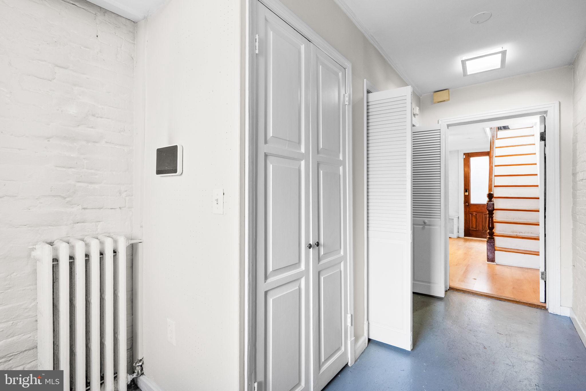 Washington, District of Columbia, 20003, United States, ,Residential,For Sale,1990462