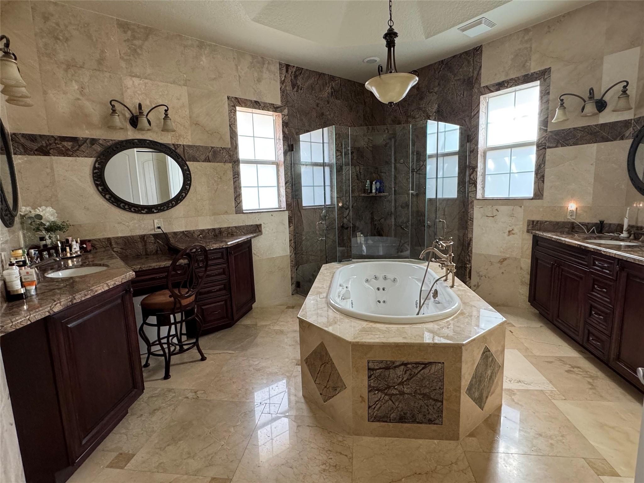 Delray Beach, Florida, 33445, United States, 4 Bedrooms Bedrooms, ,4 BathroomsBathrooms,Residential,For Sale,1977426