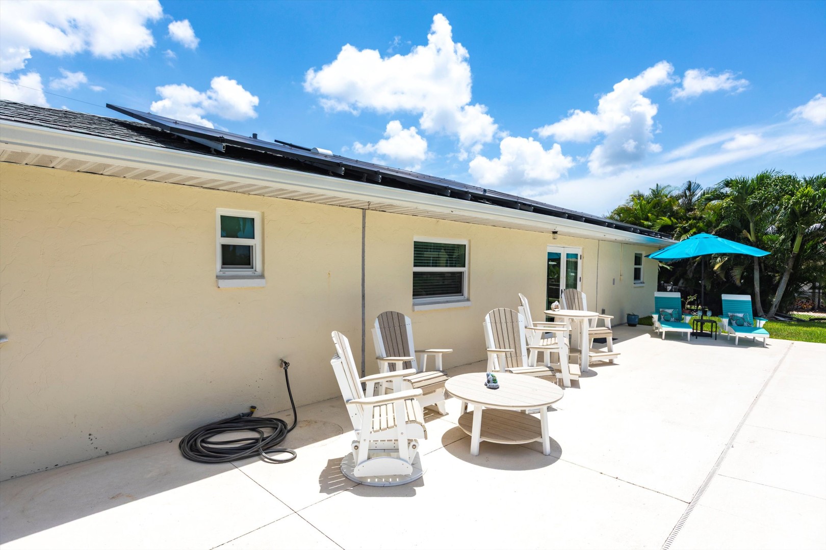 Fort Myers, Florida, 33919, United States, 3 Bedrooms Bedrooms, ,2 BathroomsBathrooms,Residential,For Sale,1935078