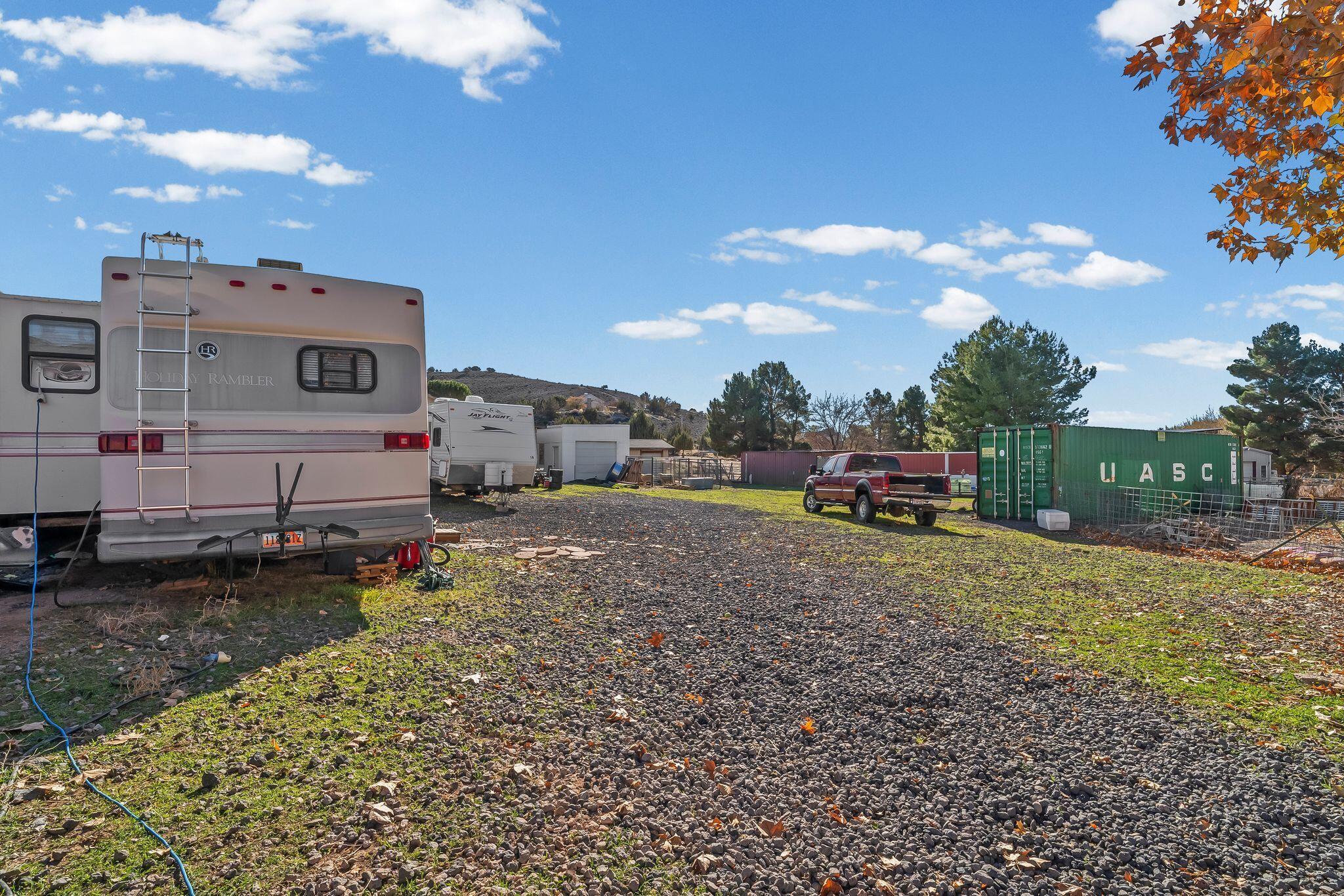 St George, Utah, 84770, United States, 6 Bedrooms Bedrooms, ,3 BathroomsBathrooms,Residential,For Sale,2005357